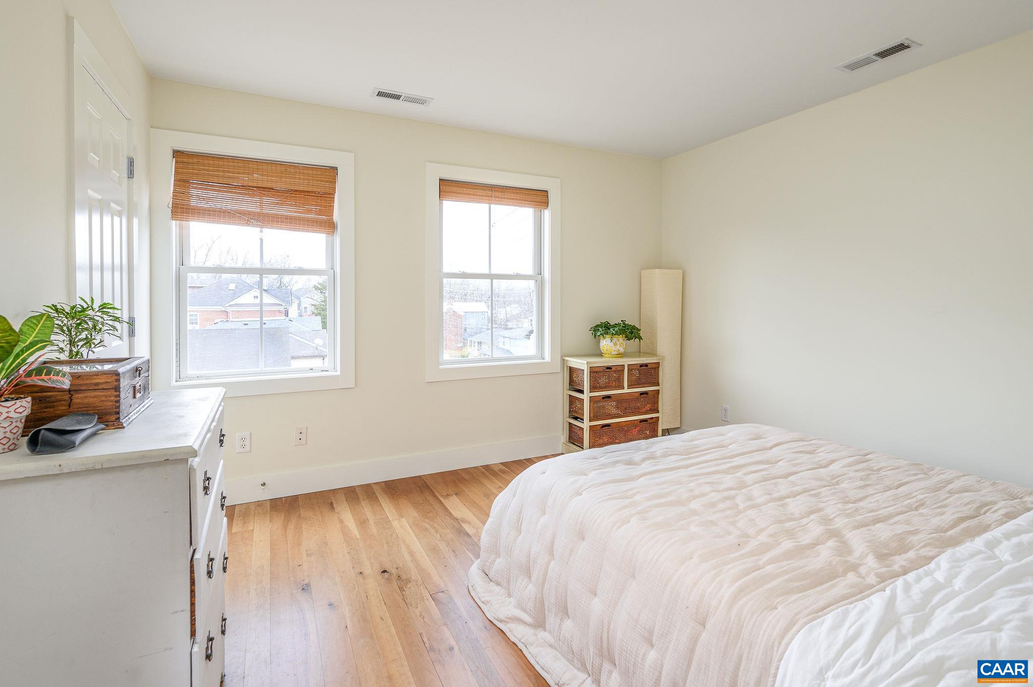 206 SW 5TH ST SW Unit: A