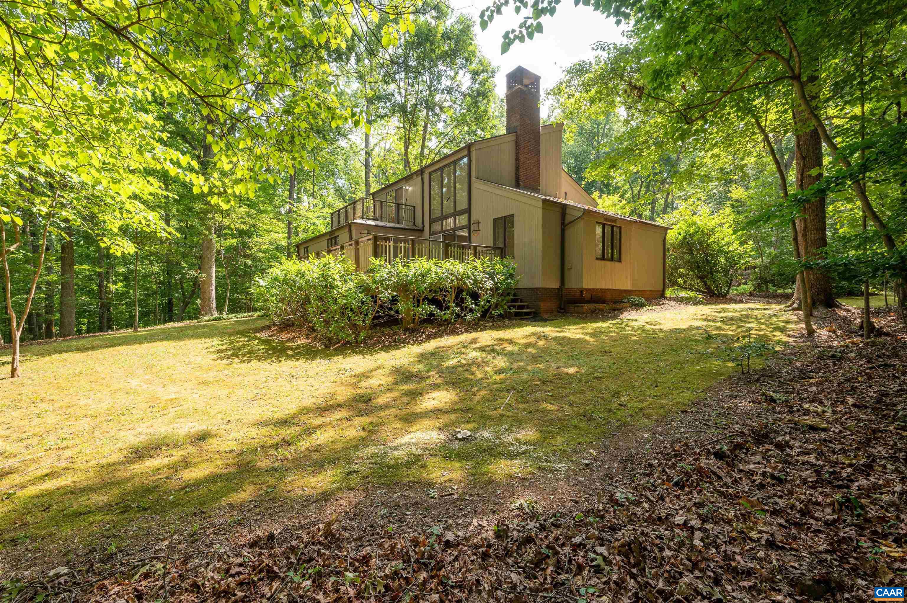 1220 BUCK MOUNTAIN RD