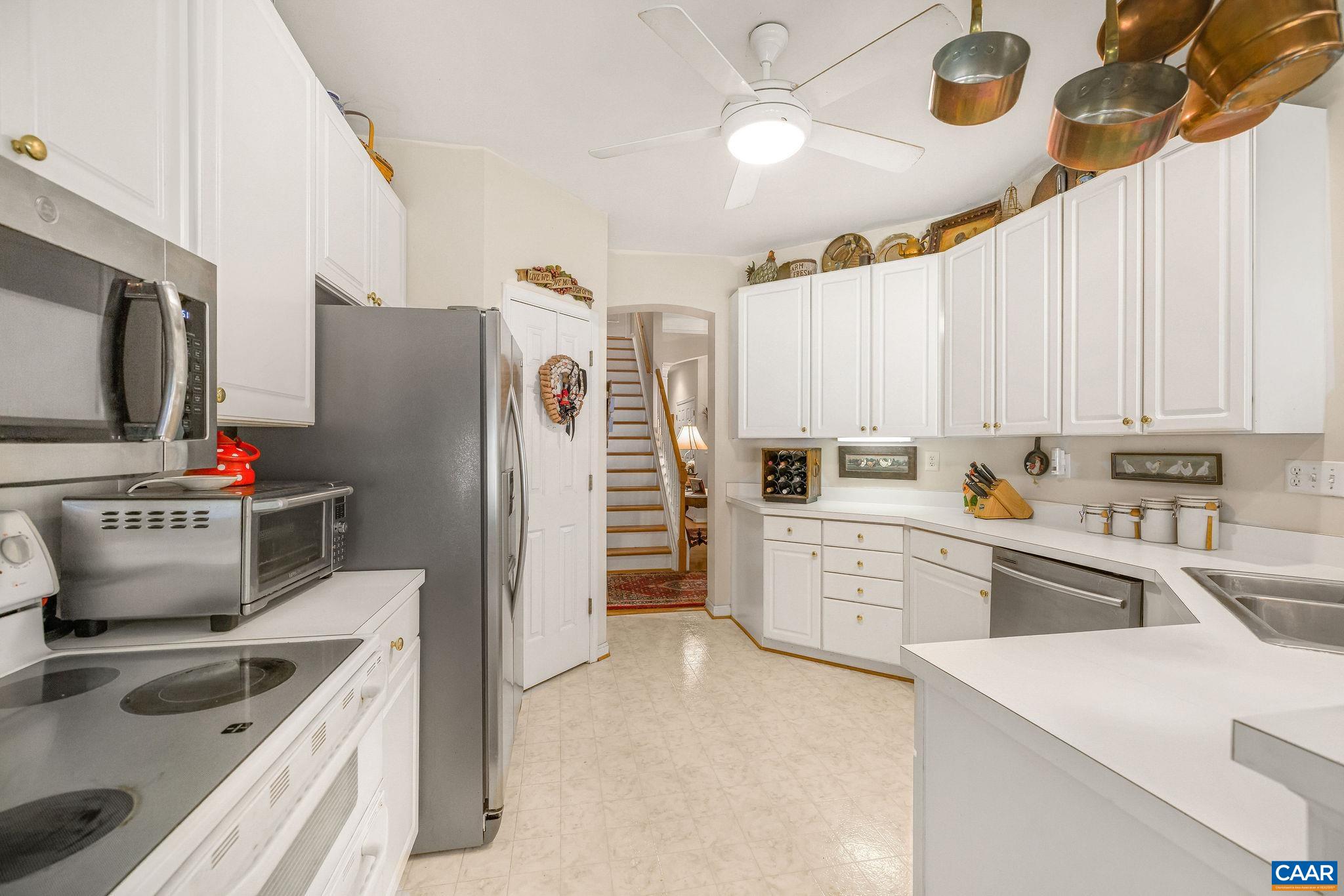 2111 SHEPHERDS RIDGE RD