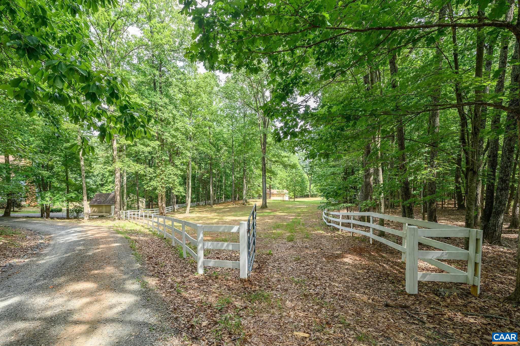 4994 Stony Point Pass