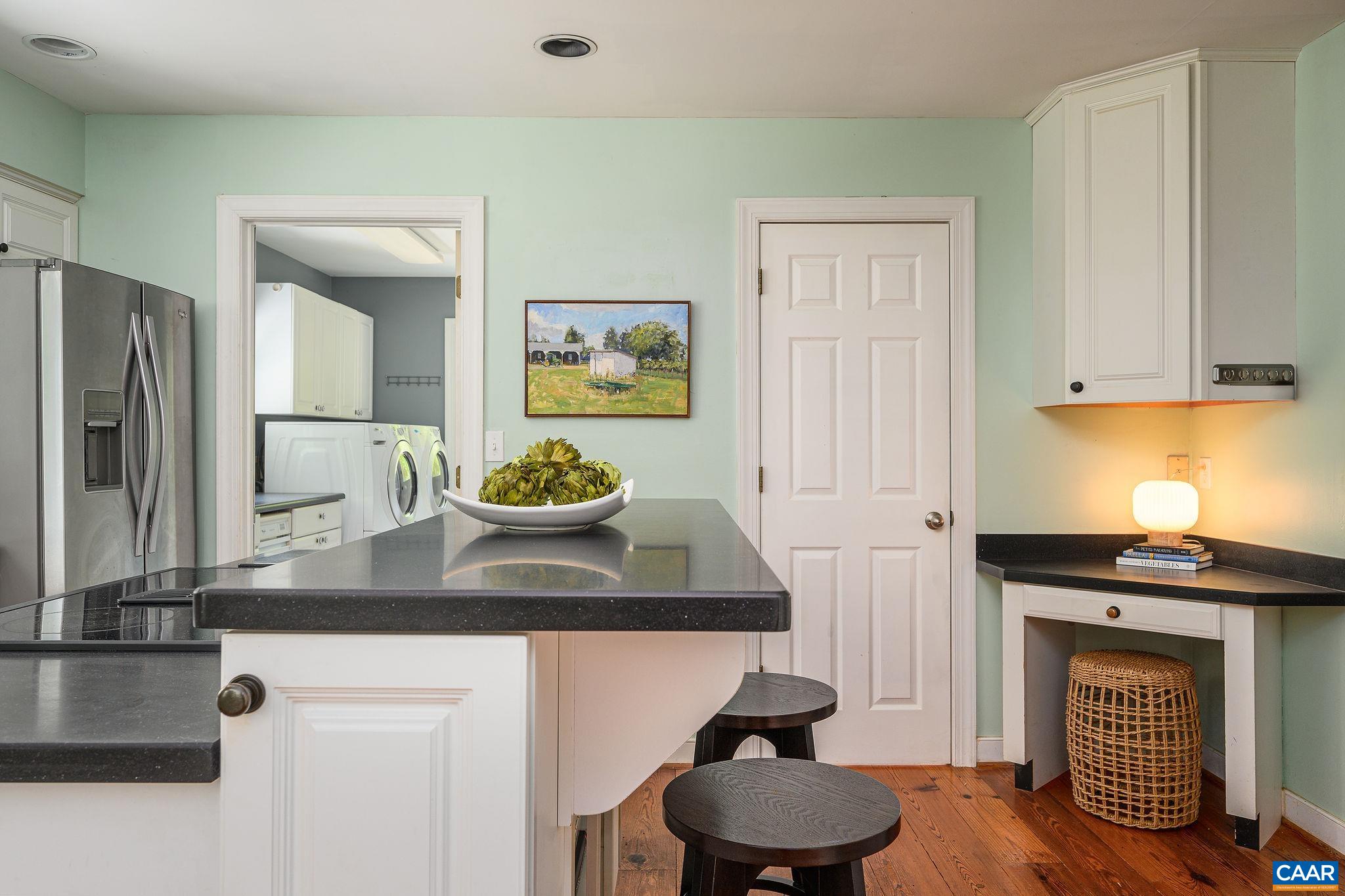 4994 Stony Point Pass