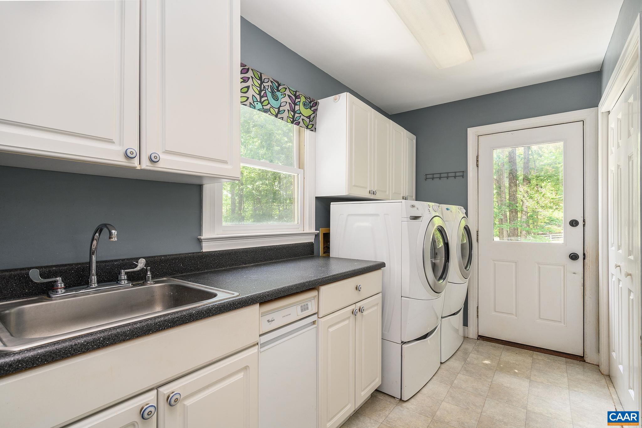 4994 Stony Point Pass