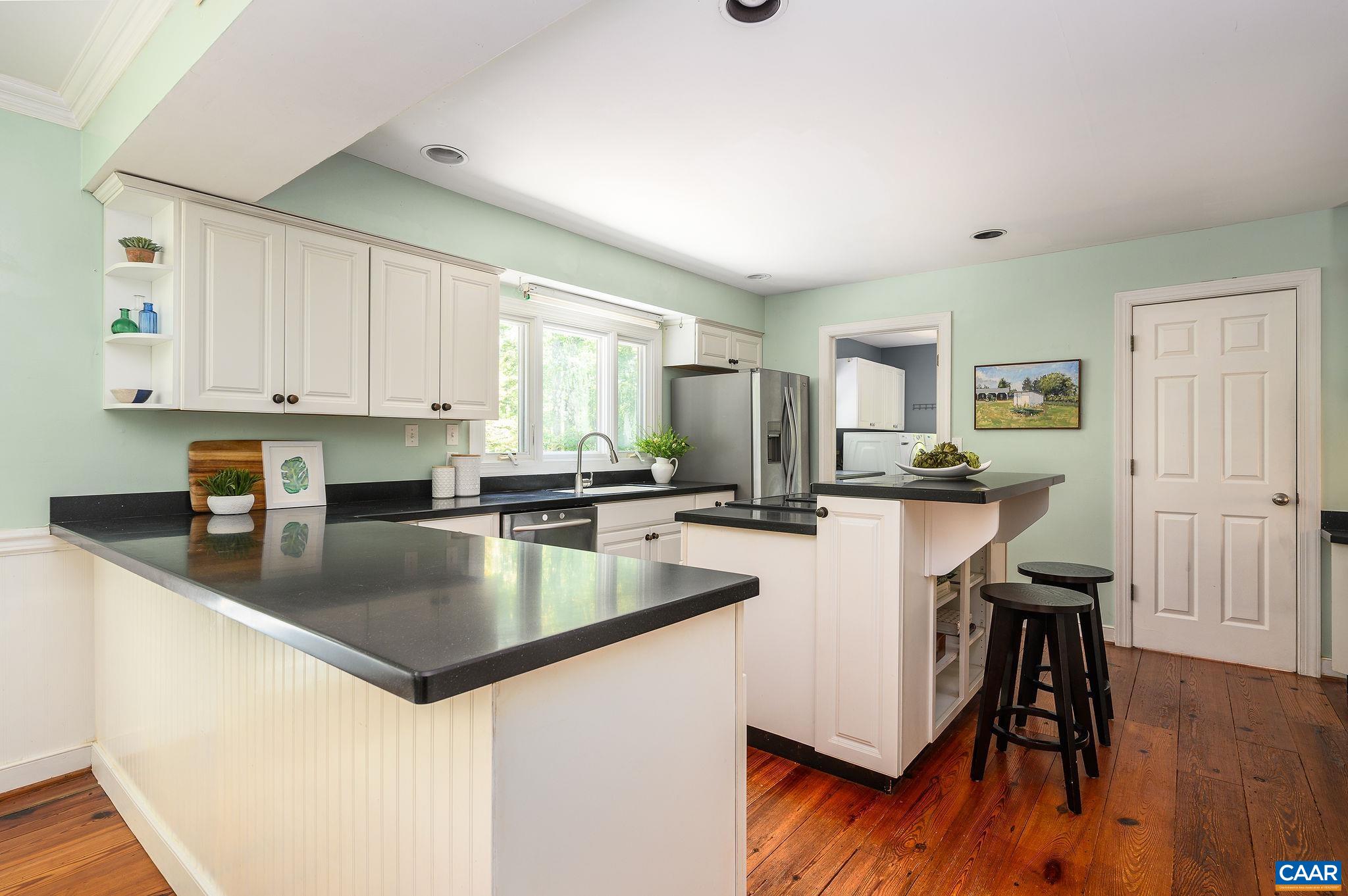 4994 Stony Point Pass
