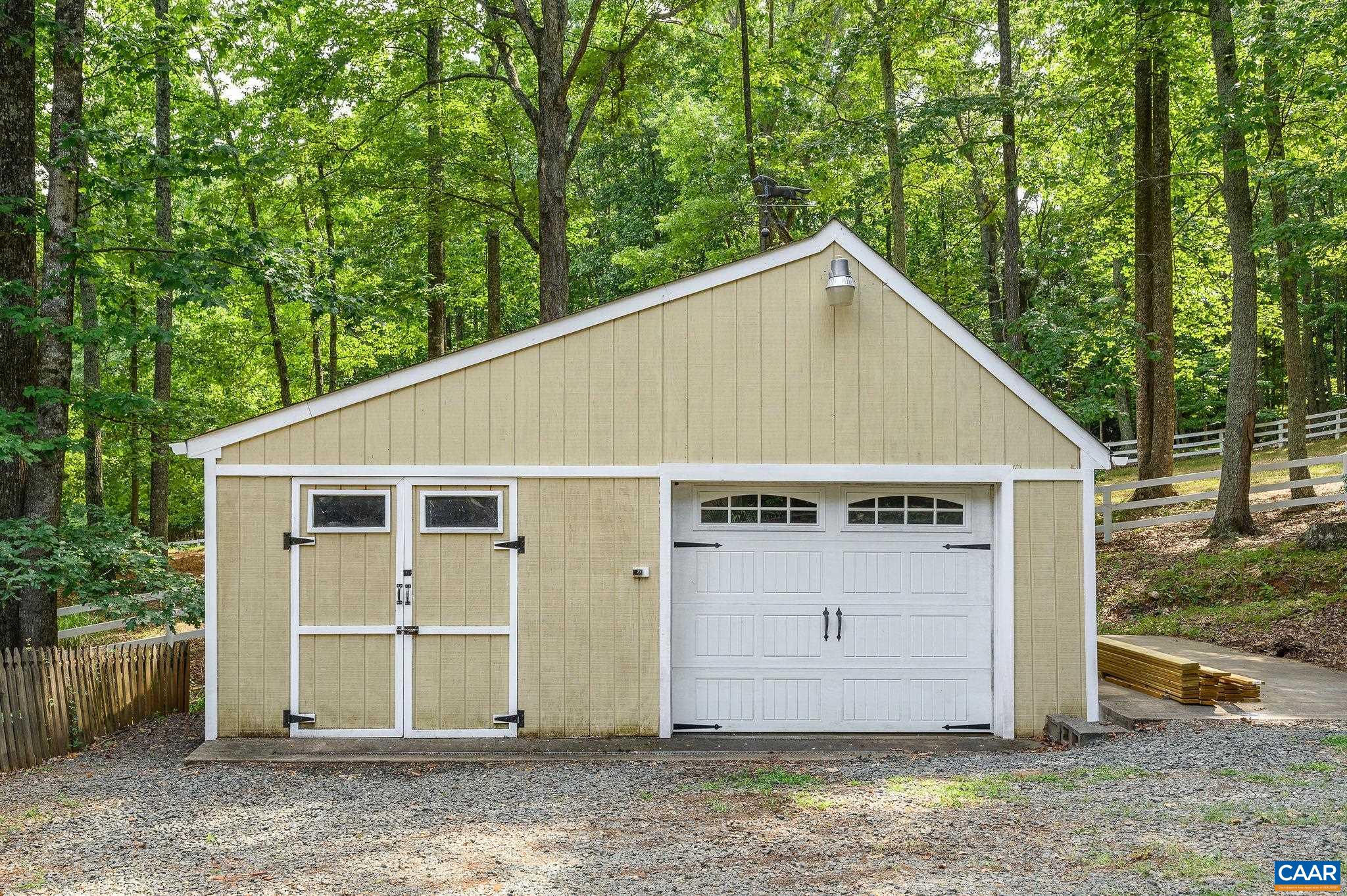 4994 Stony Point Pass