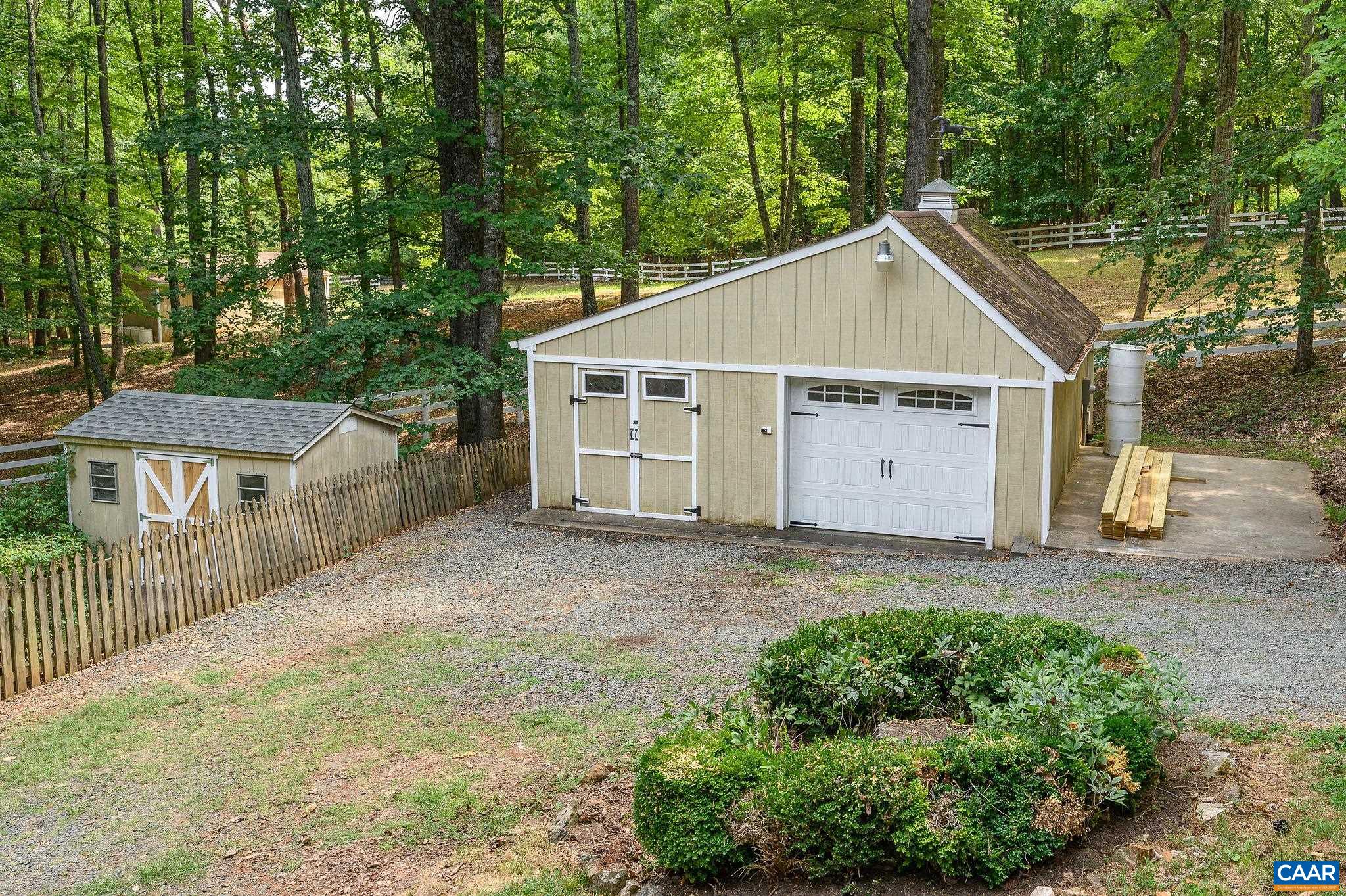 4994 Stony Point Pass