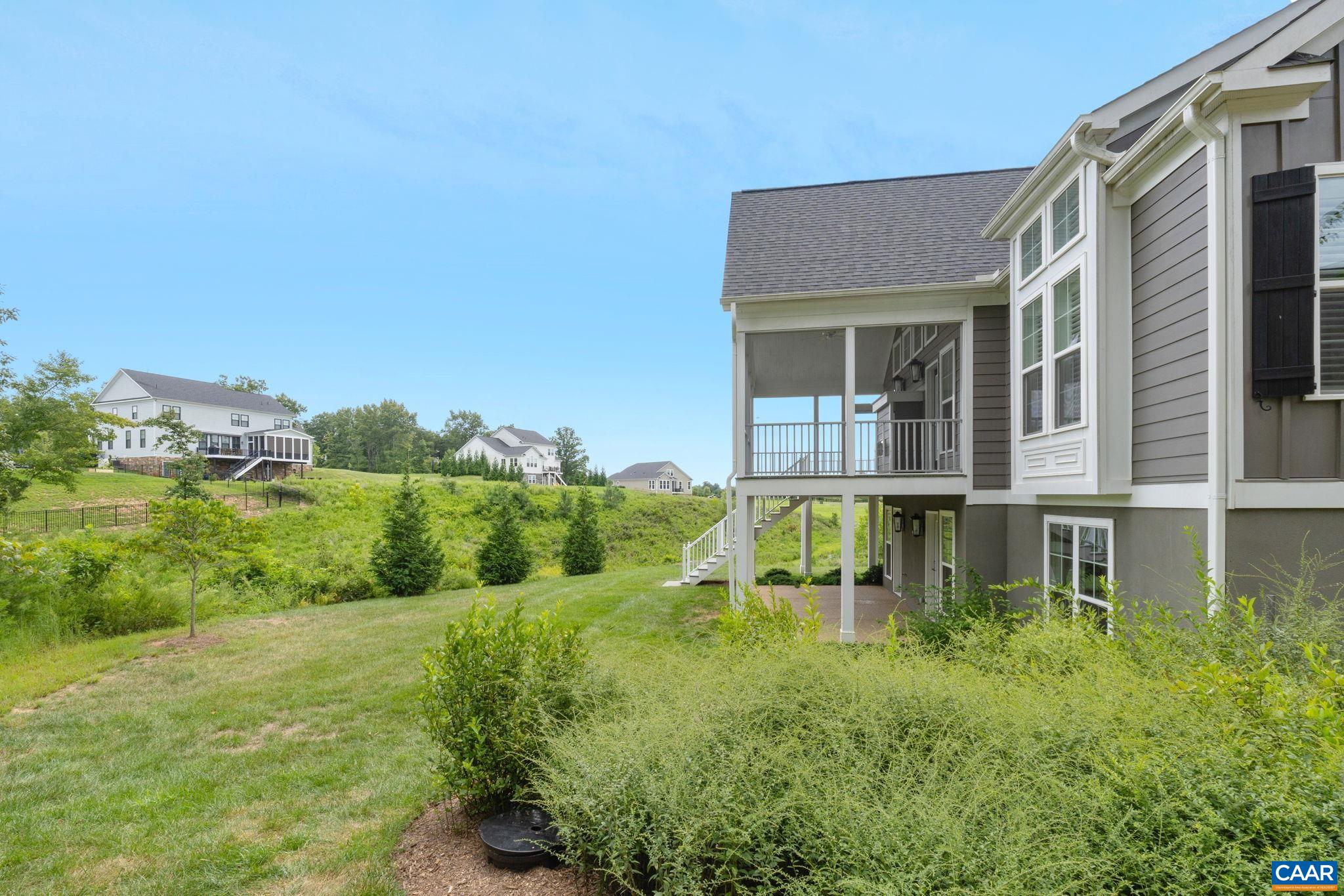 425 Fenton Ct