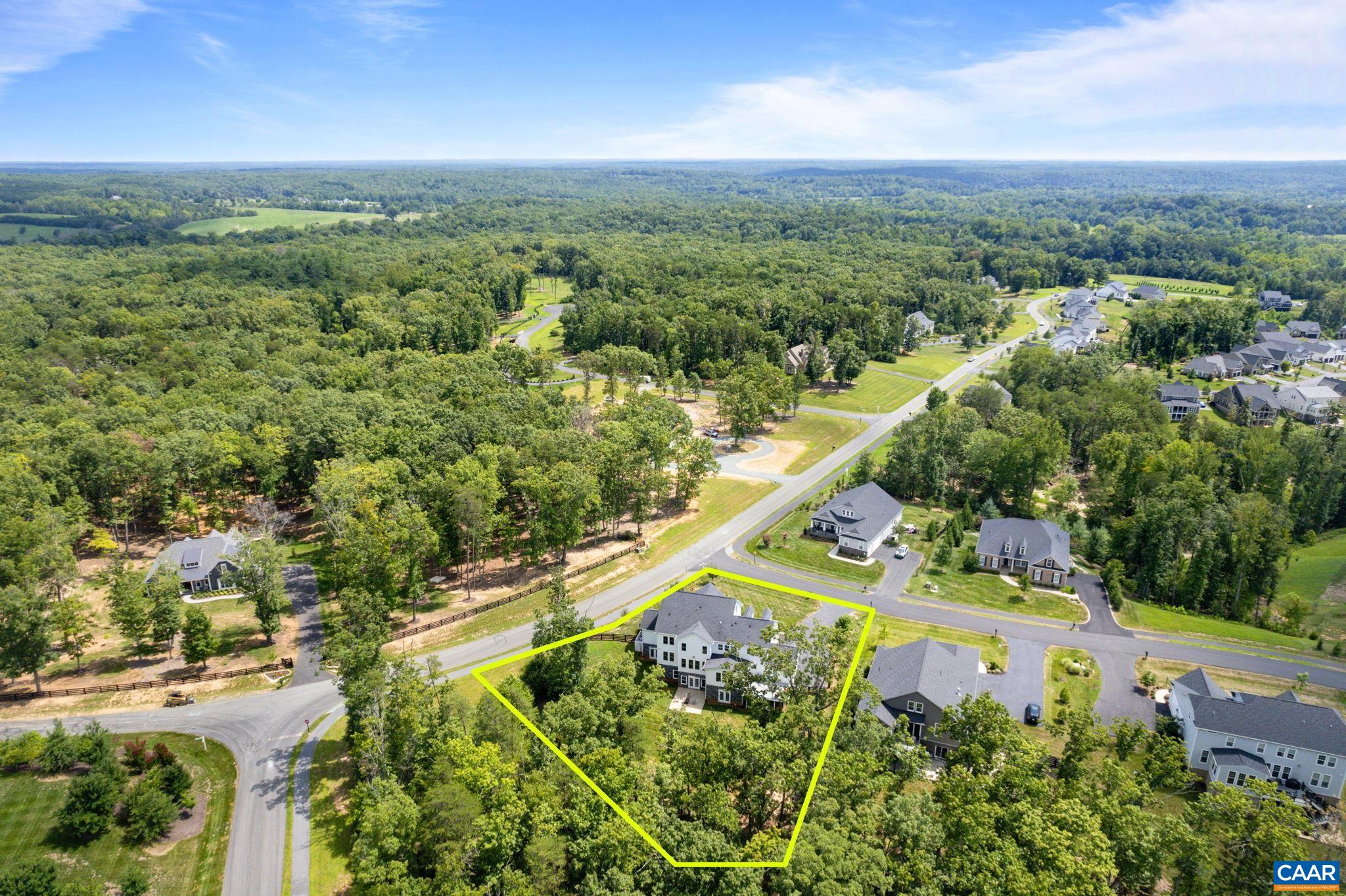 2206 Waterside Wy
