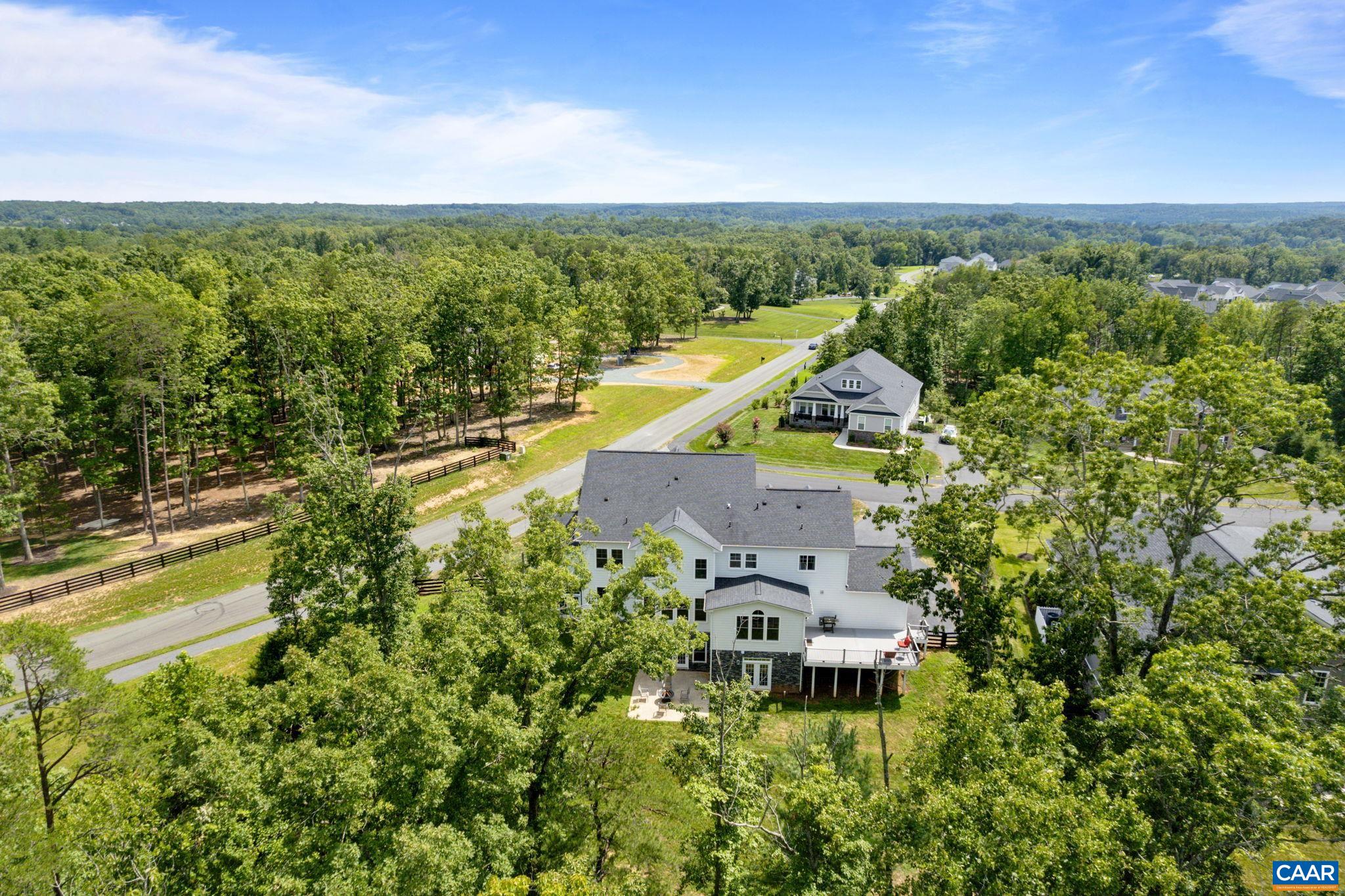 2206 Waterside Wy