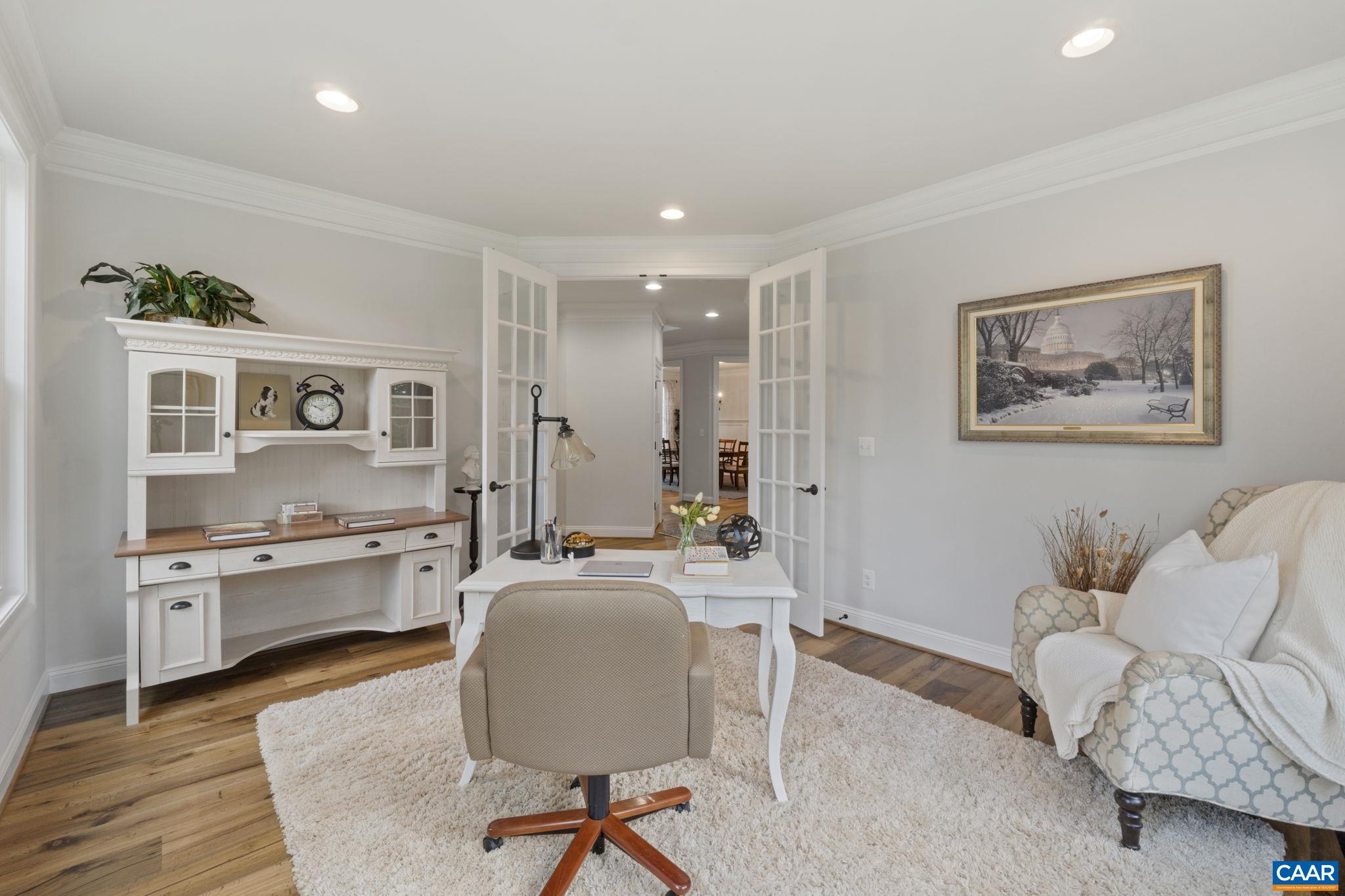 2206 Waterside Wy