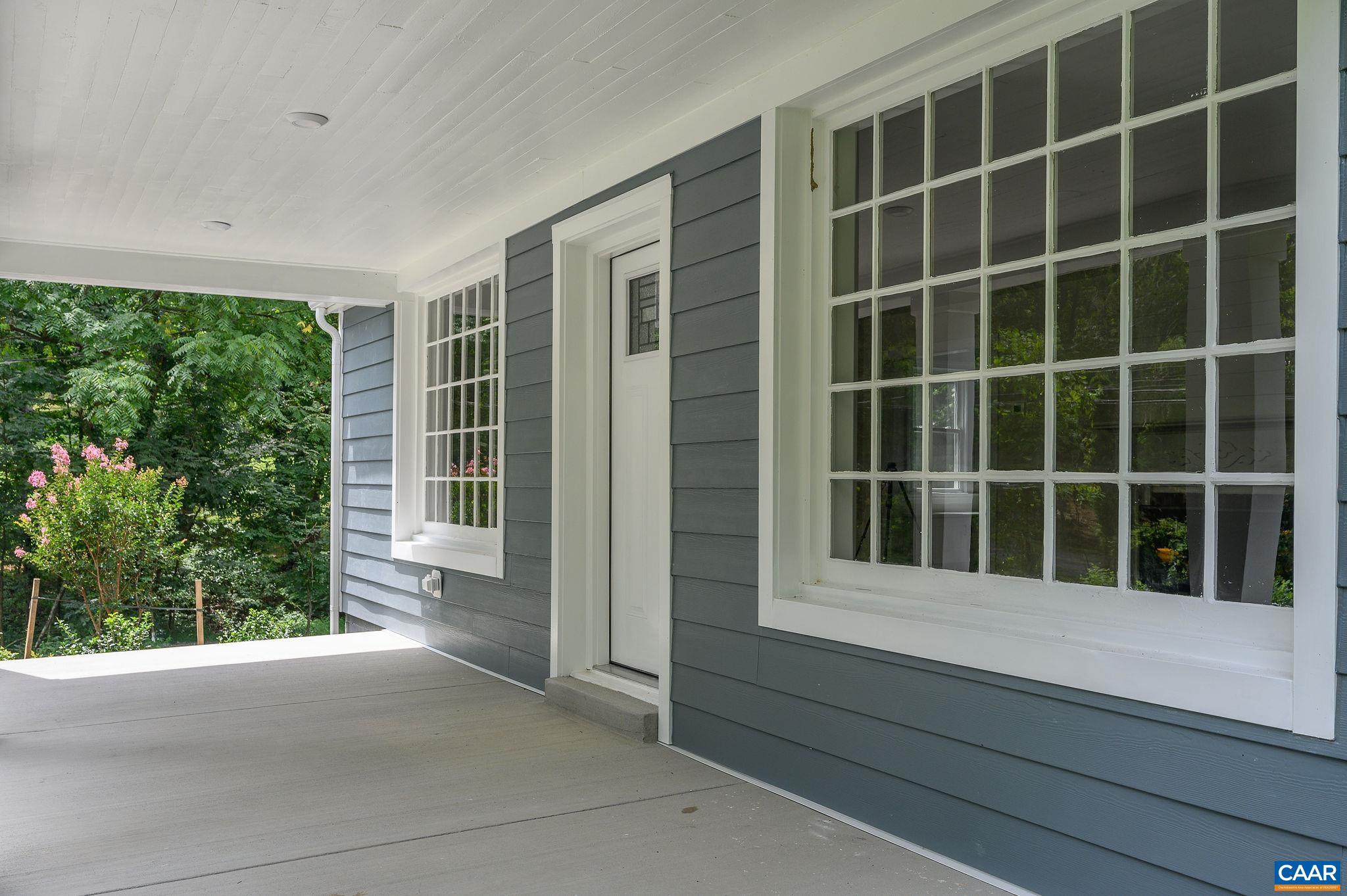 1588 CROZET AVE