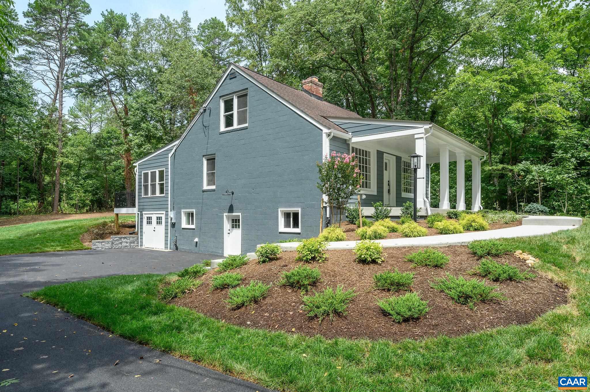 1588 CROZET AVE