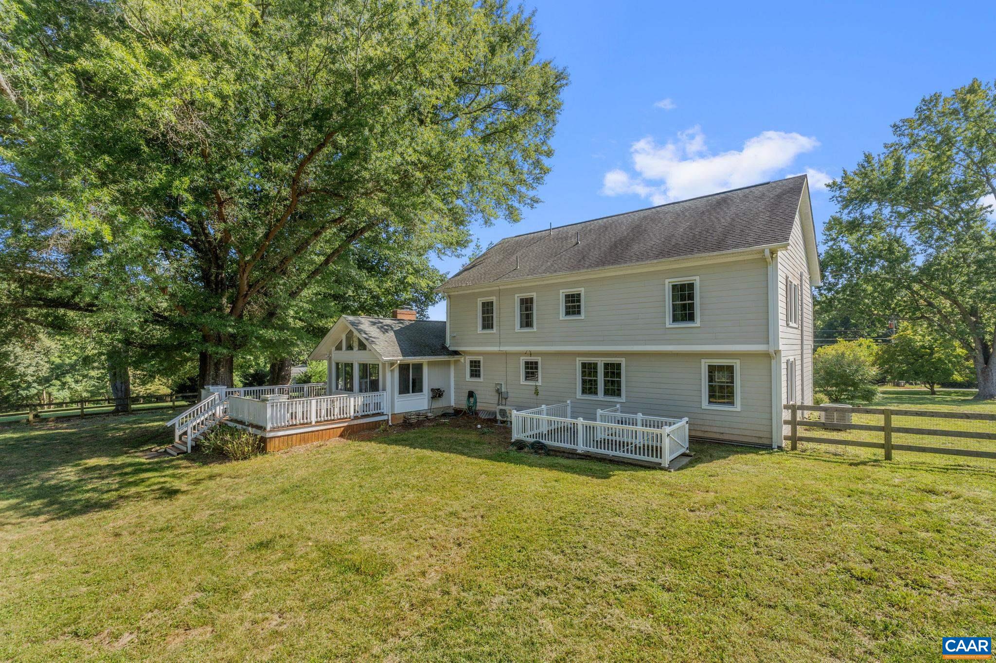 2160 DEVONSHIRE RD