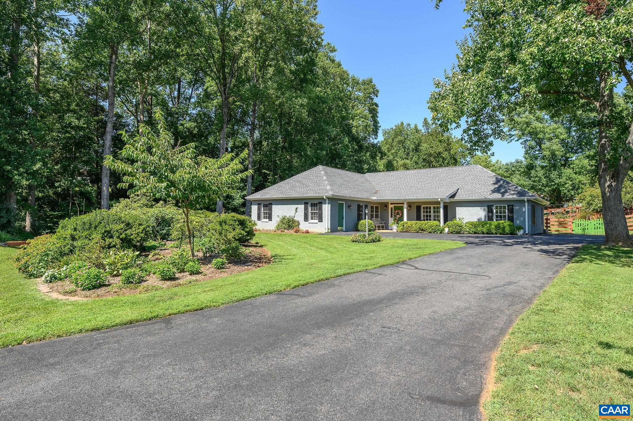 2701 HUNTINGTON RD