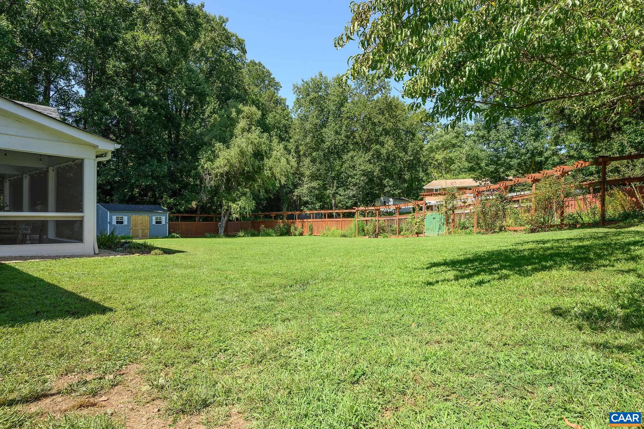 2701 HUNTINGTON RD