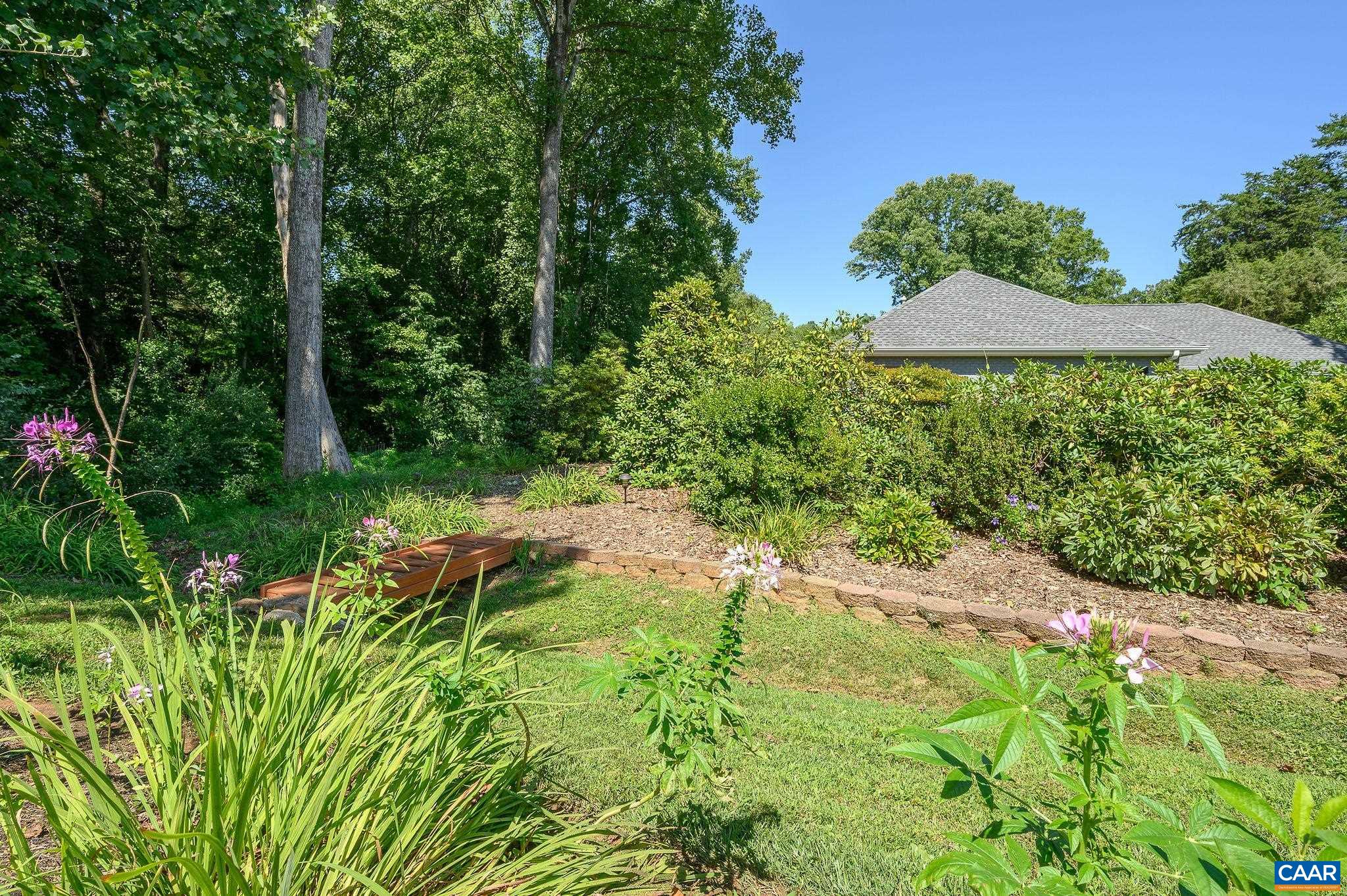 2701 HUNTINGTON RD
