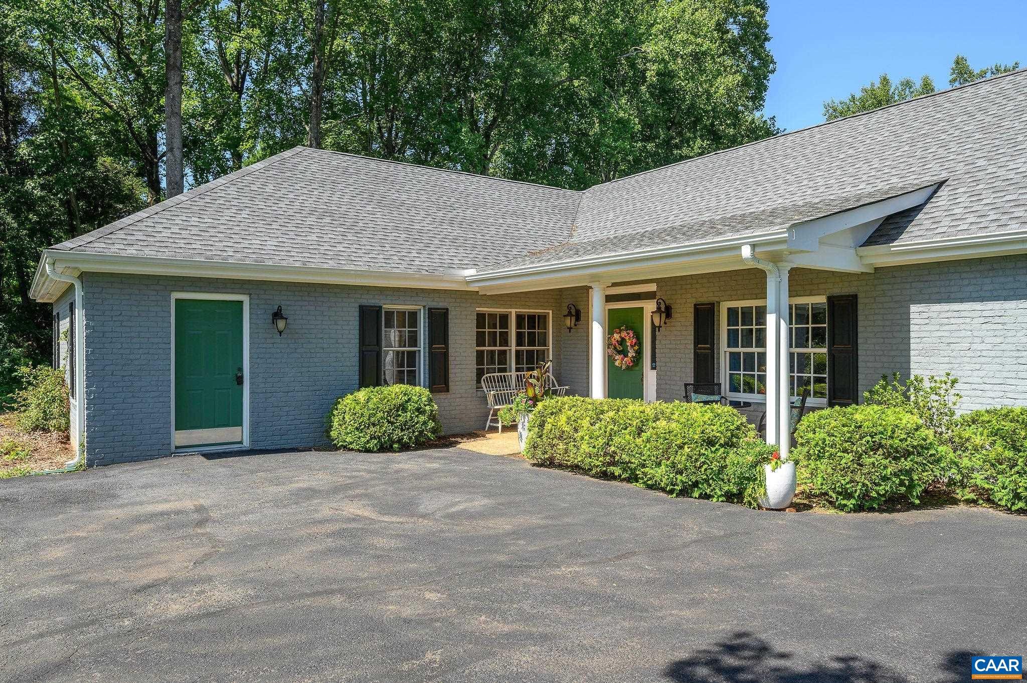 2701 HUNTINGTON RD