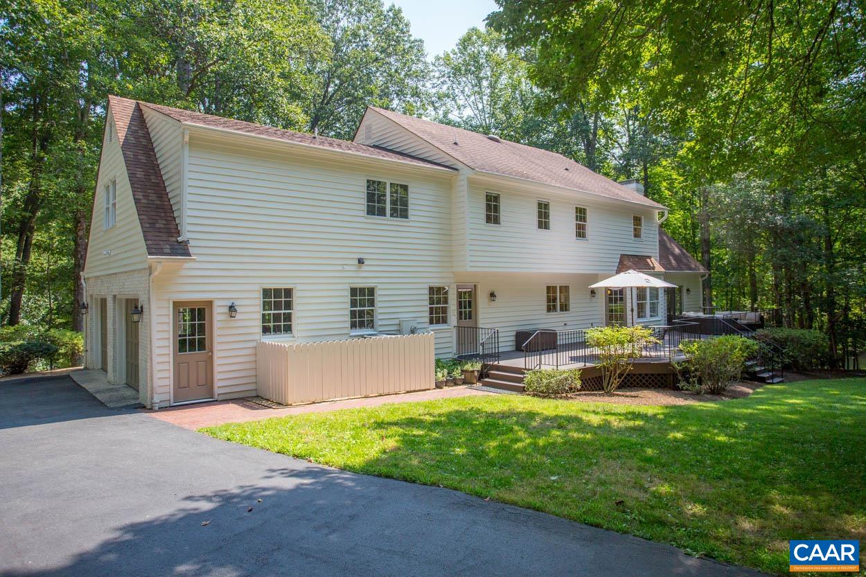 2800 OLD OAKS SPUR