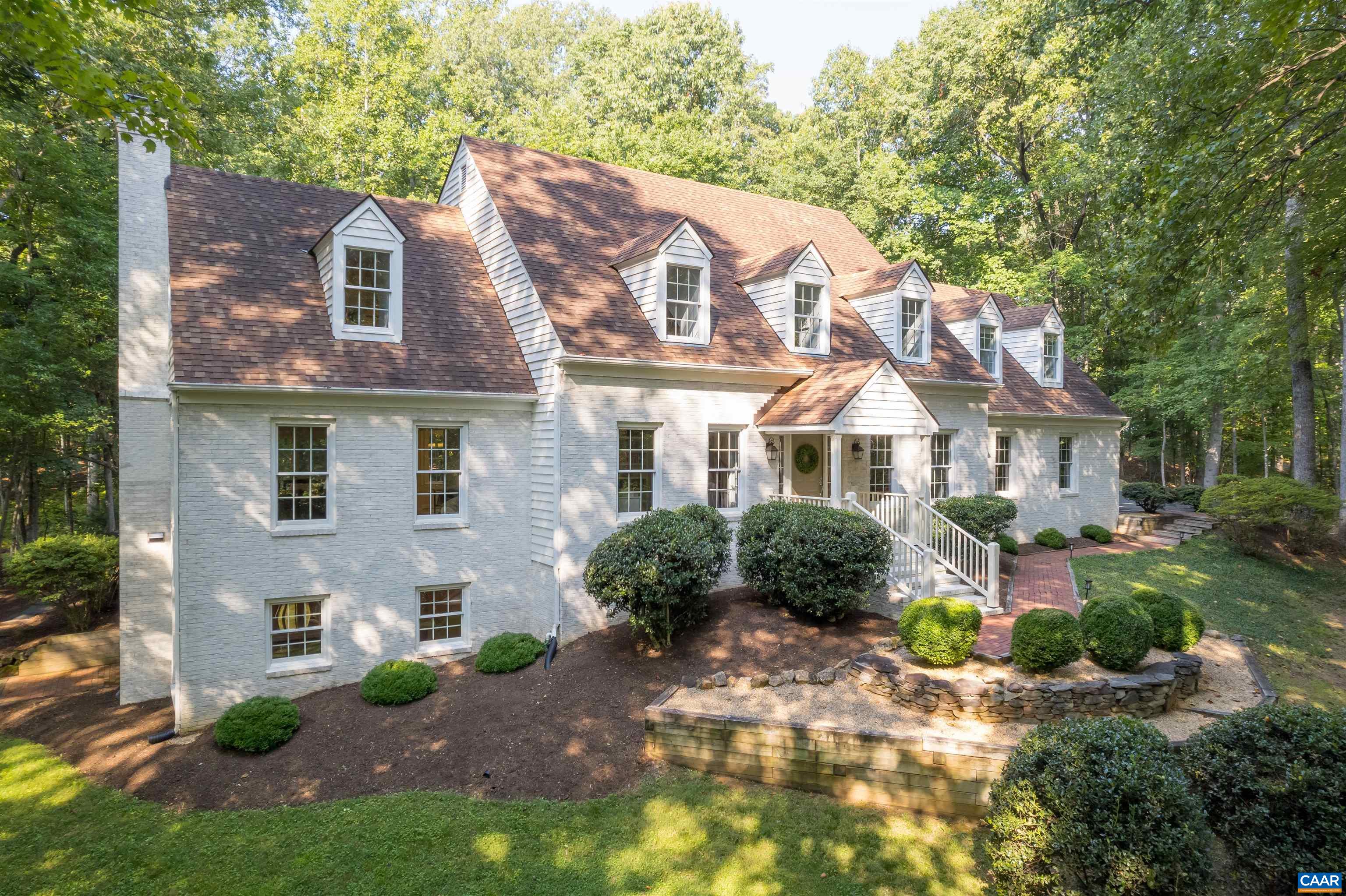 2800 OLD OAKS SPUR