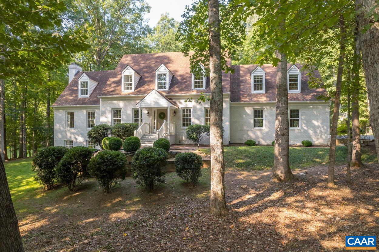 2800 OLD OAKS SPUR