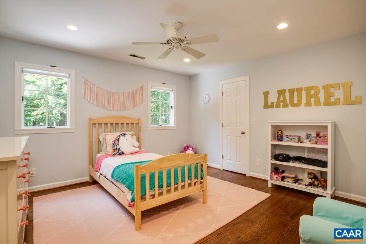 2800 OLD OAKS SPUR