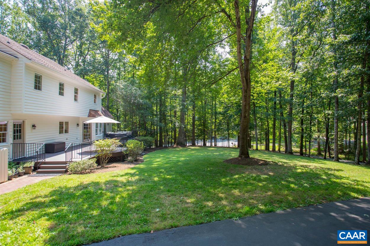 2800 OLD OAKS SPUR