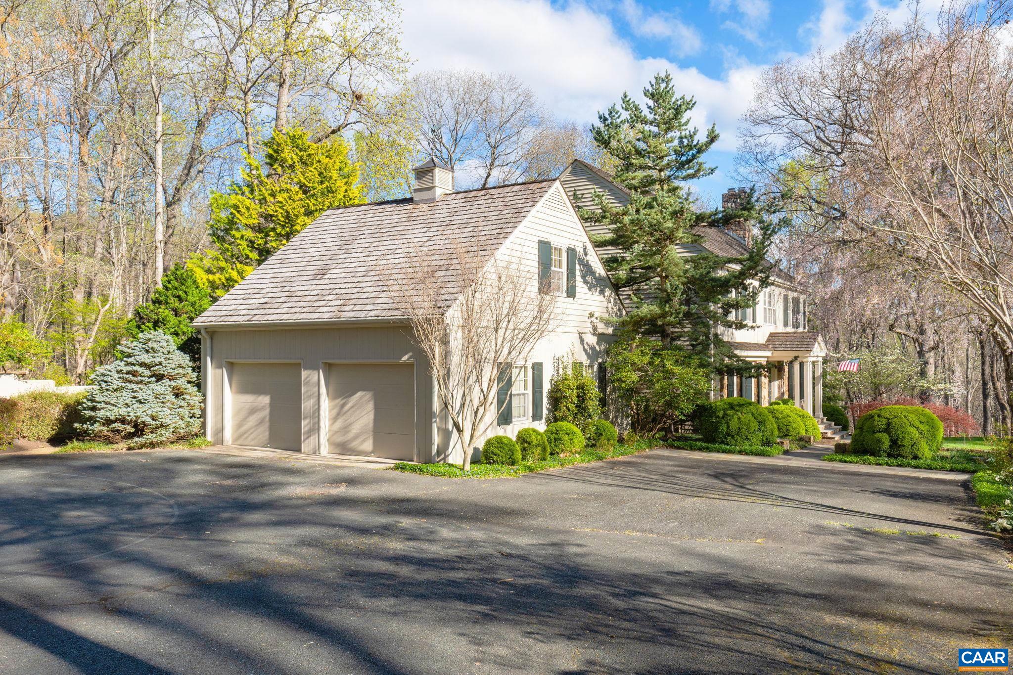500 LOBLOLLY LN