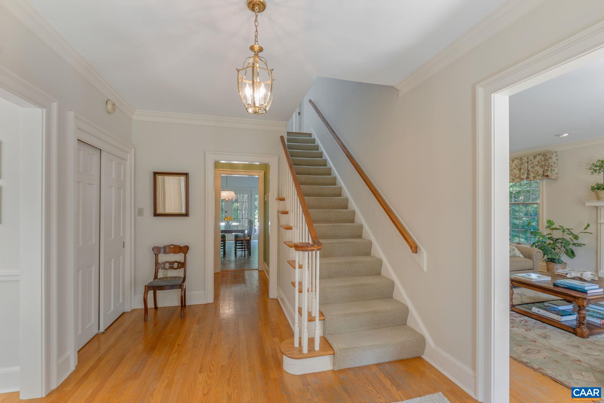 500 LOBLOLLY LN