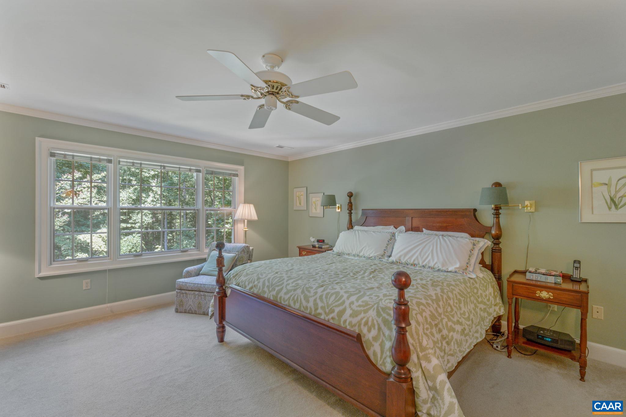 500 LOBLOLLY LN