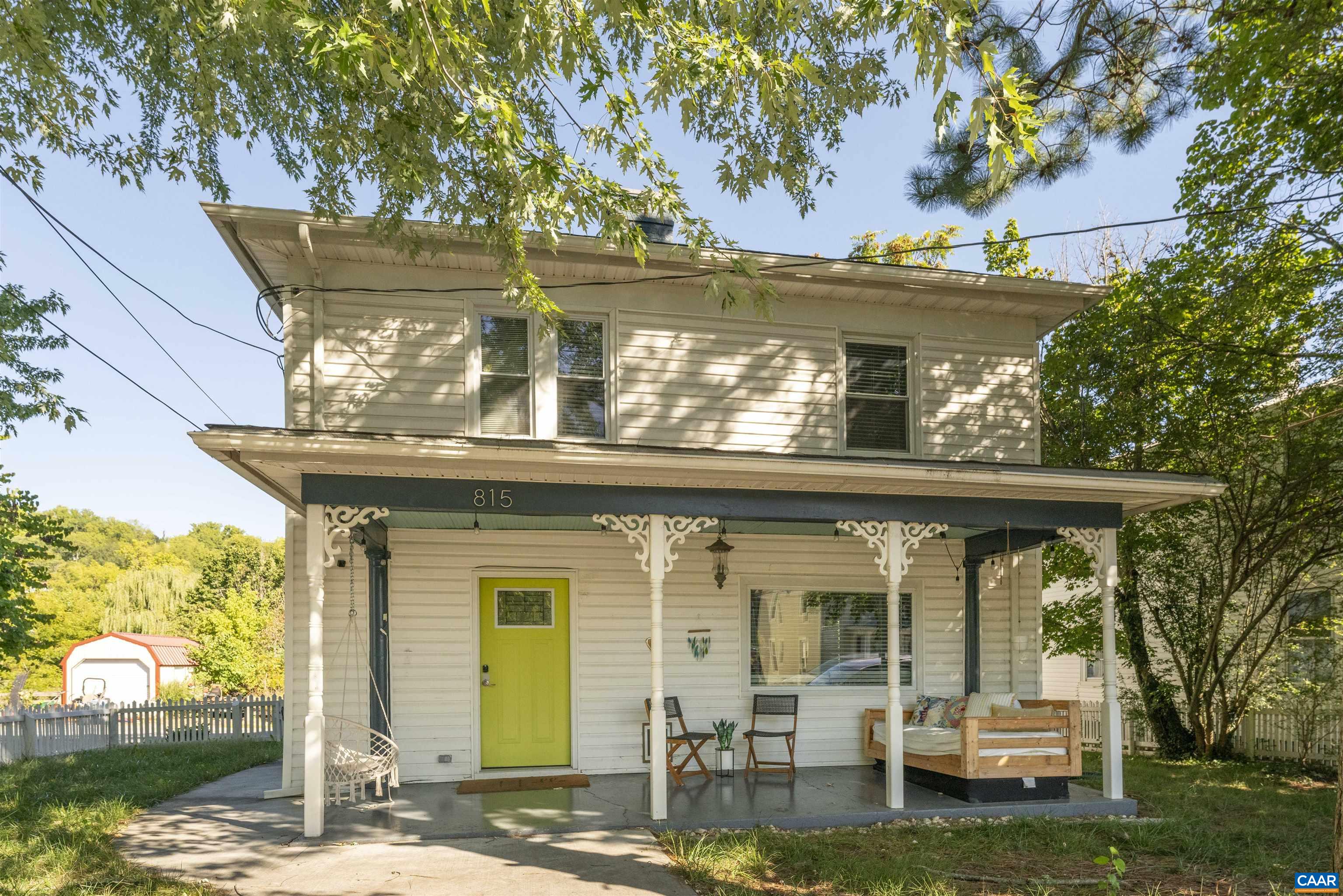 815 MAPLE ST