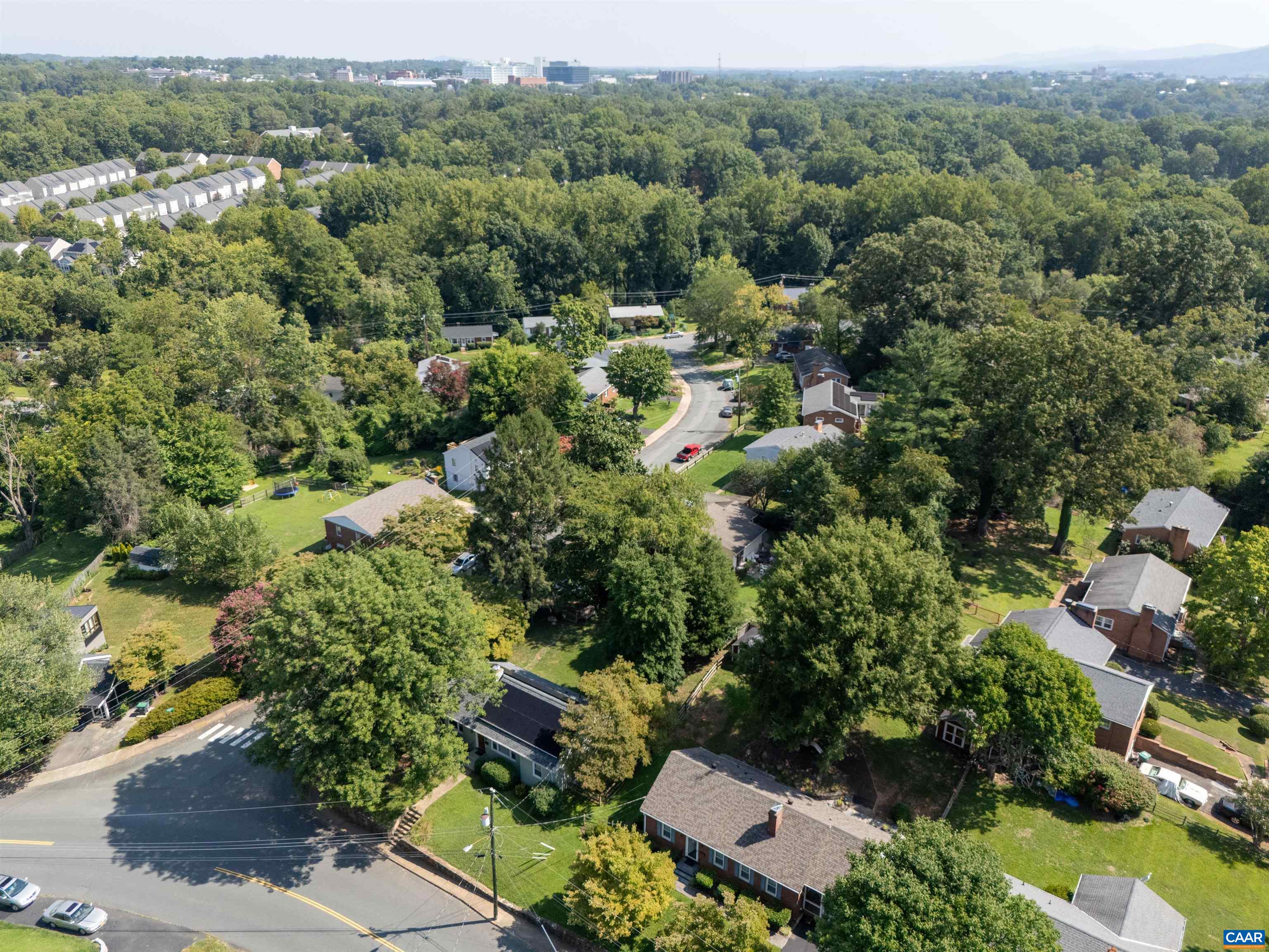 2612 WILLARD DR