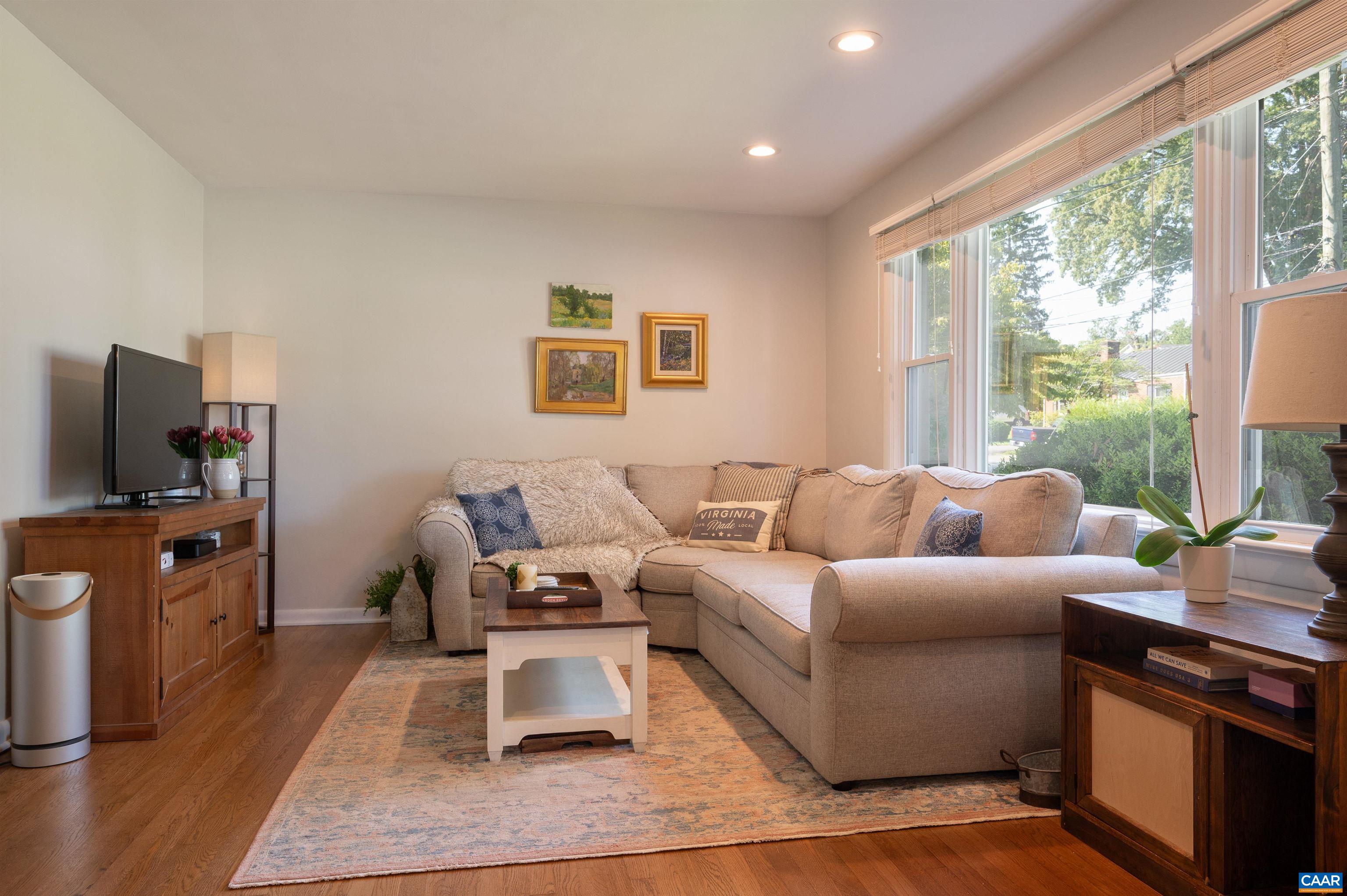 2612 WILLARD DR
