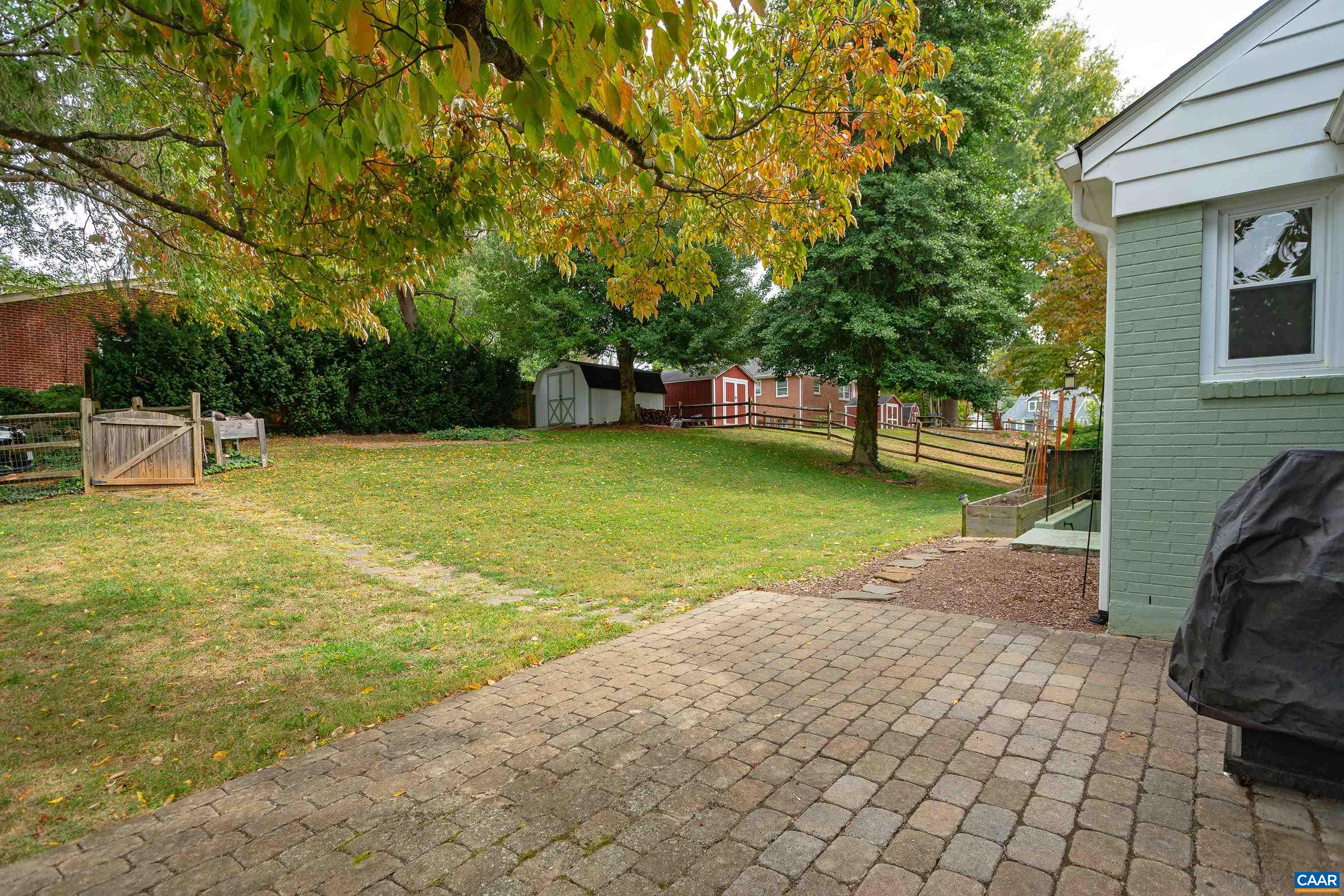 2612 WILLARD DR