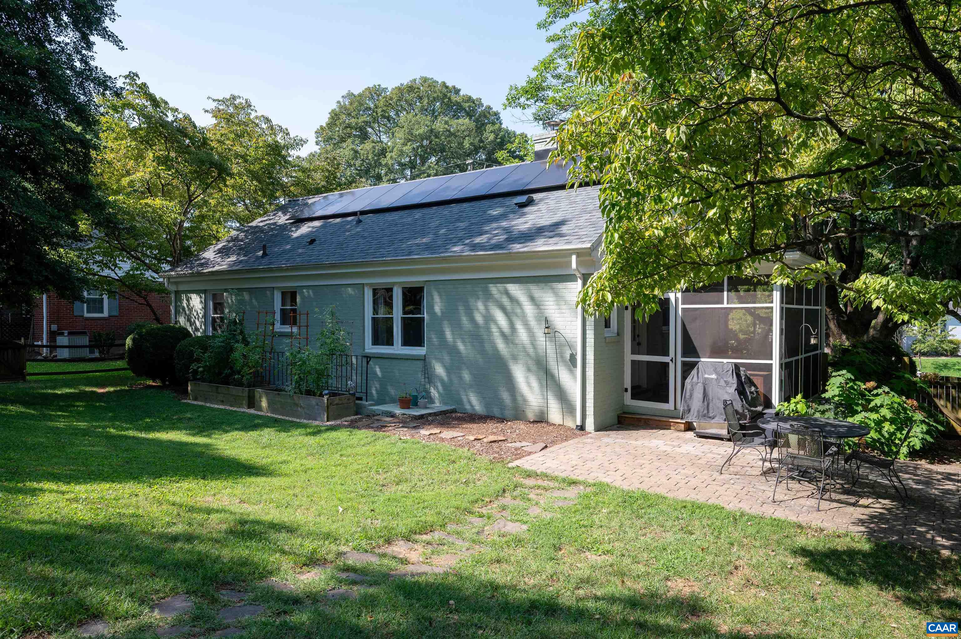 2612 WILLARD DR