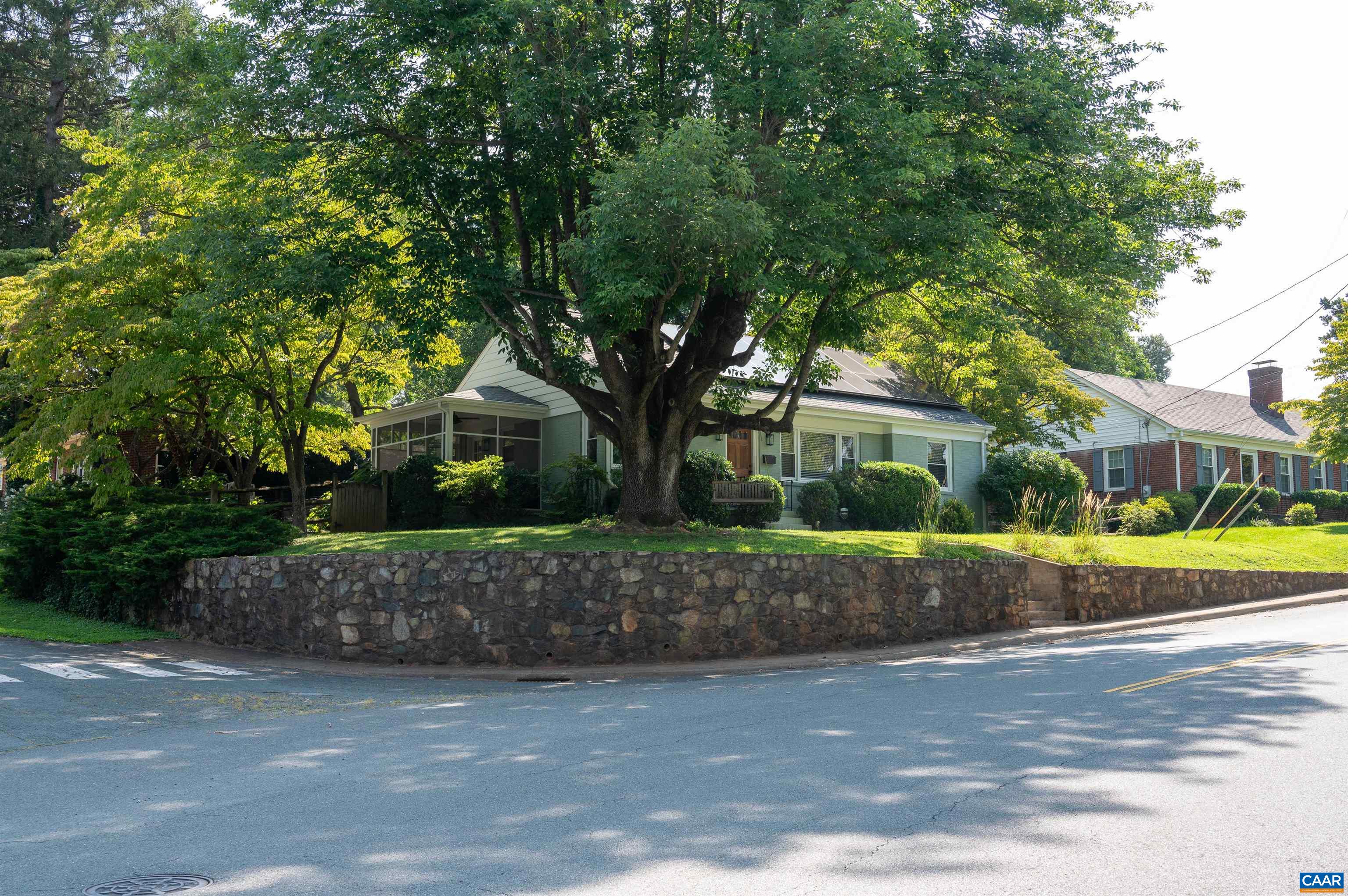 2612 WILLARD DR