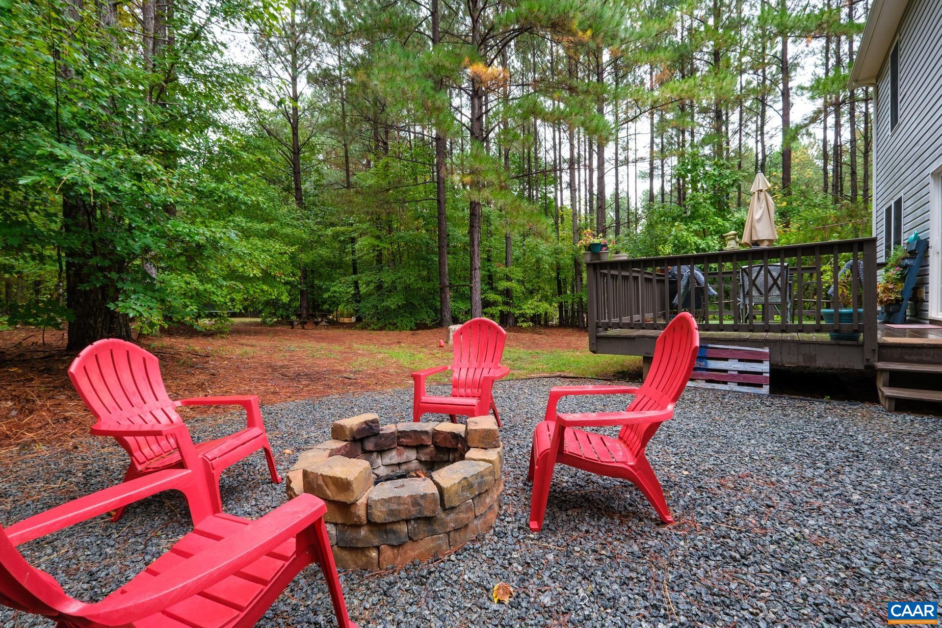 1118 GEORGIA CREEK RD
