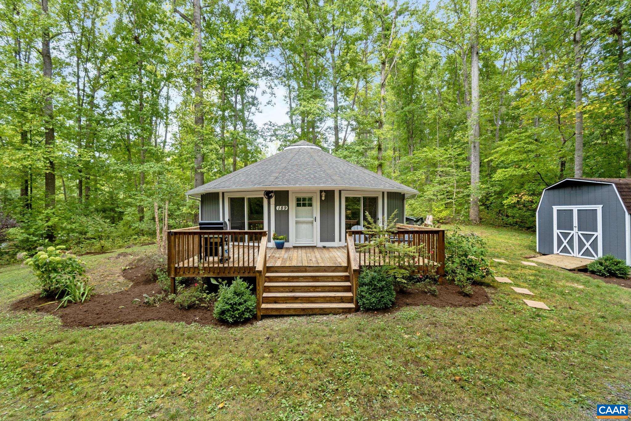 189 BELMONT LN