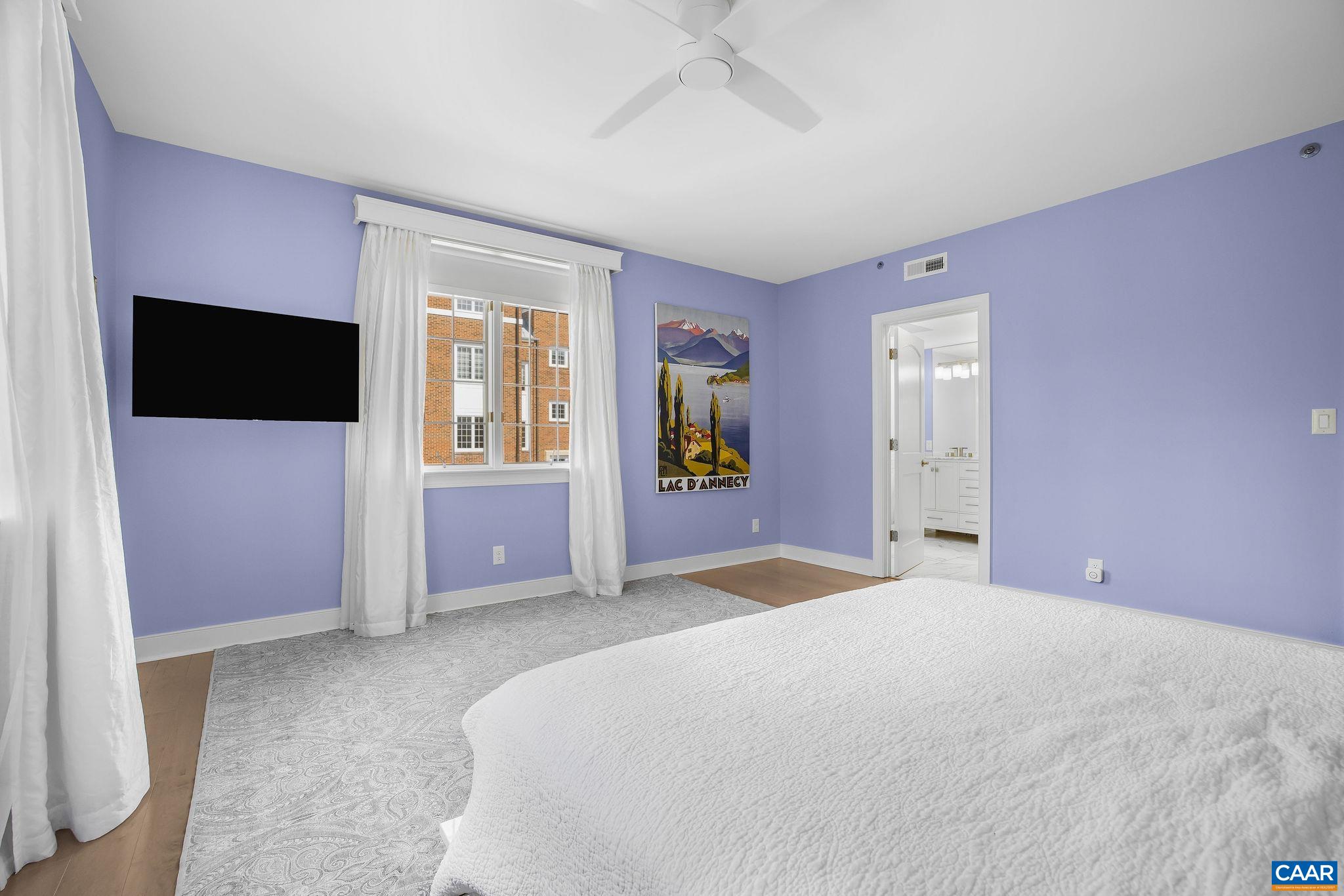 207 EAST JEFFERSON ST Unit: 4-5