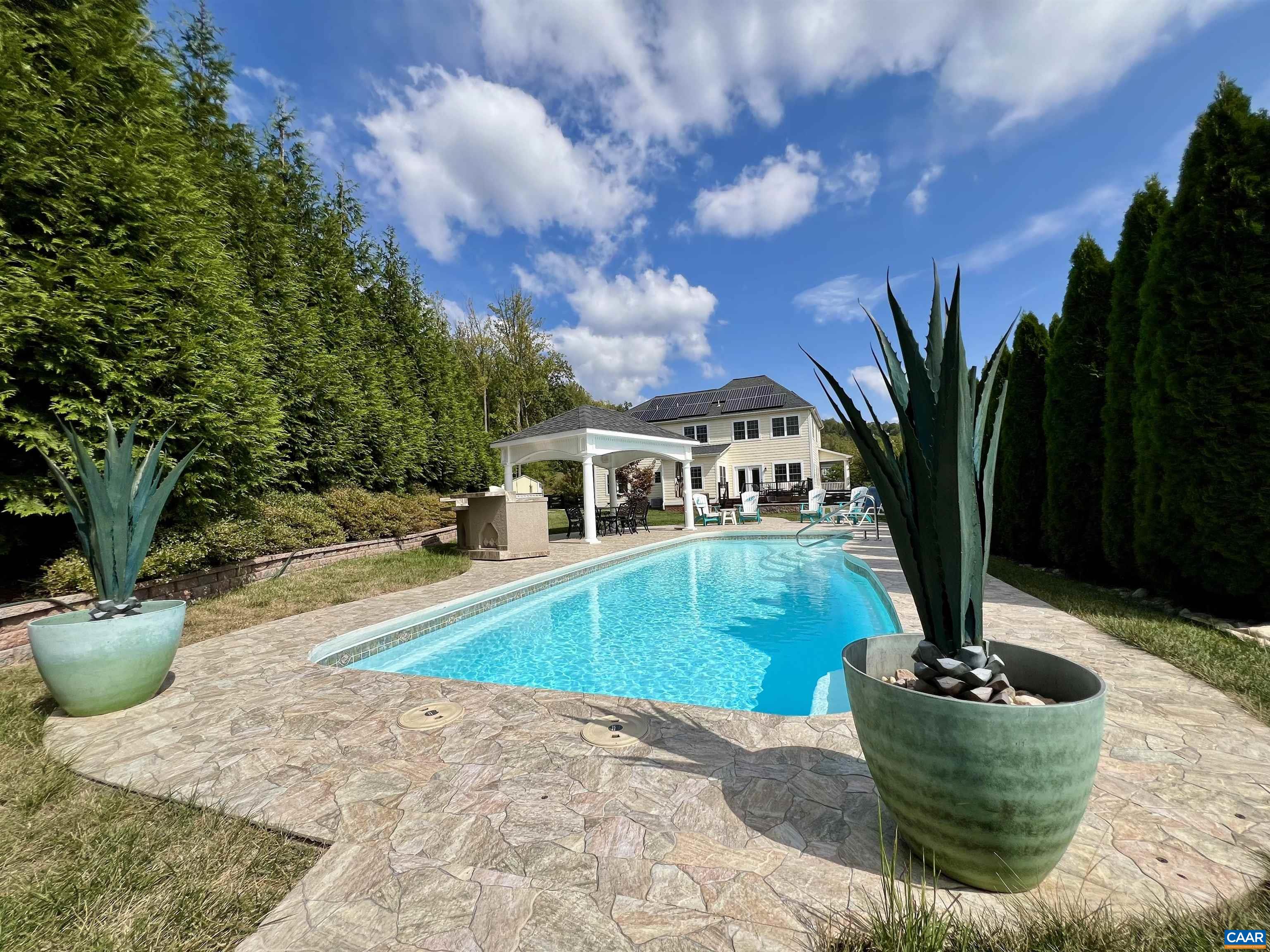 2012 ASPEN DR