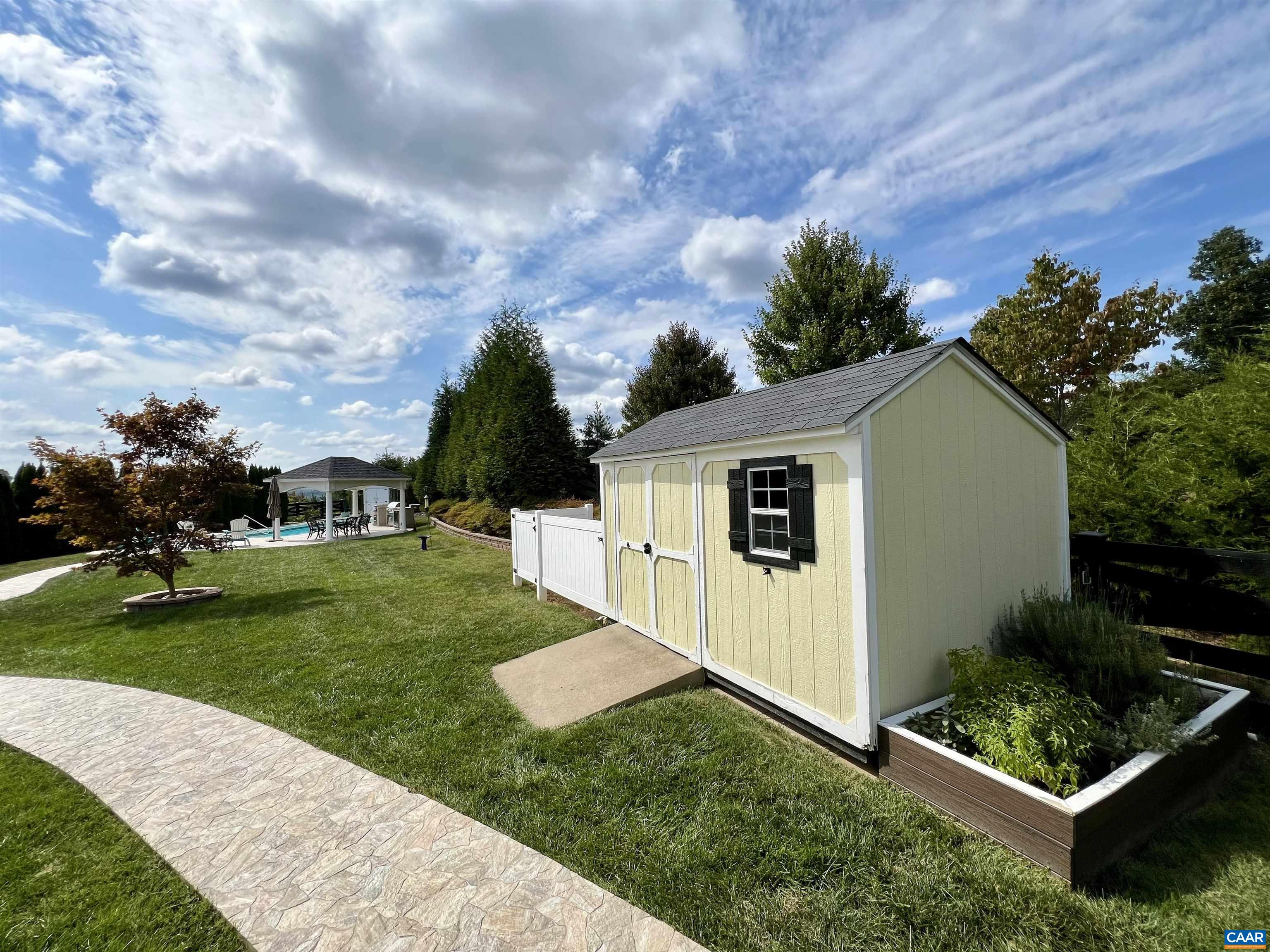 2012 ASPEN DR