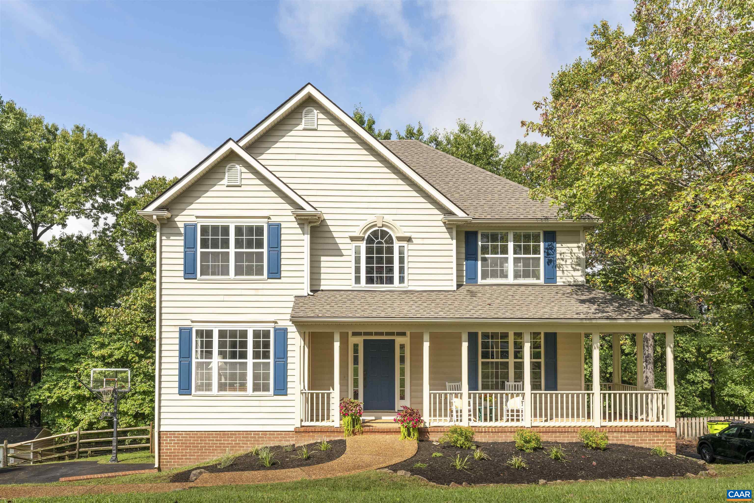 1186 FOXCHASE RDG