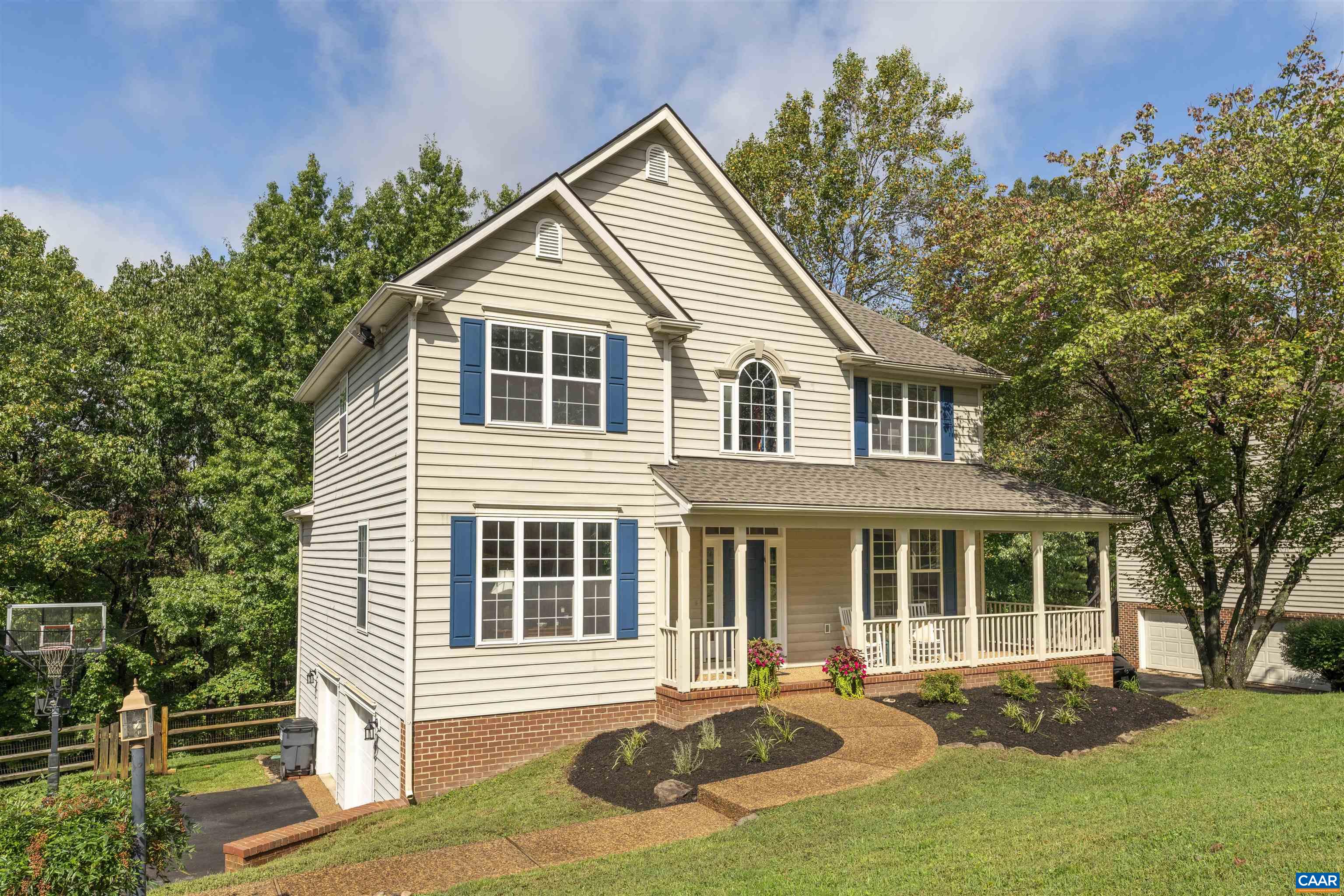 1186 FOXCHASE RDG