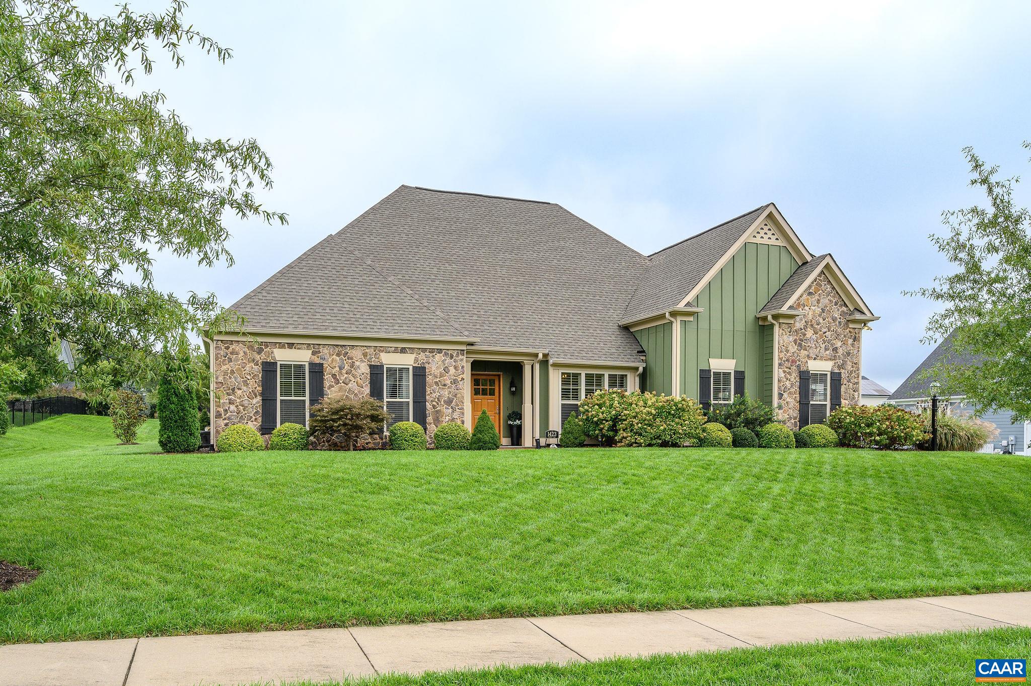 1423 TRINITY WAY