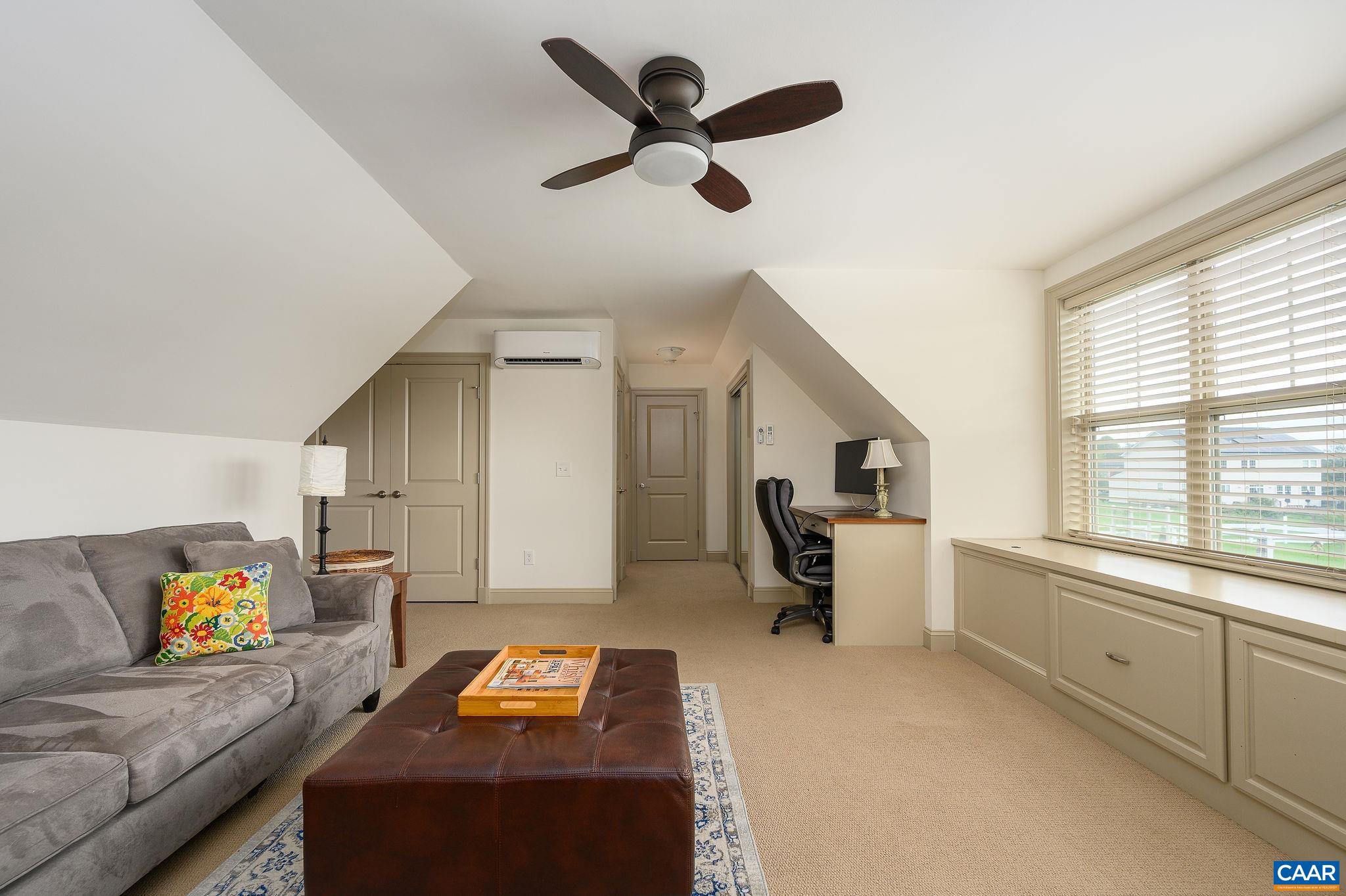 1423 TRINITY WAY