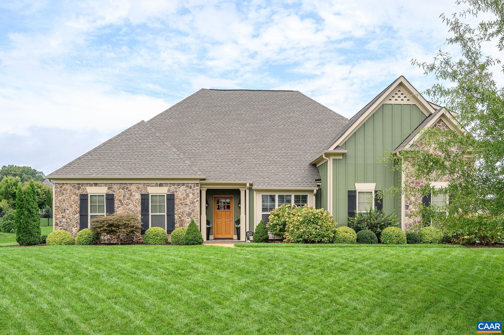 1423 TRINITY WAY
