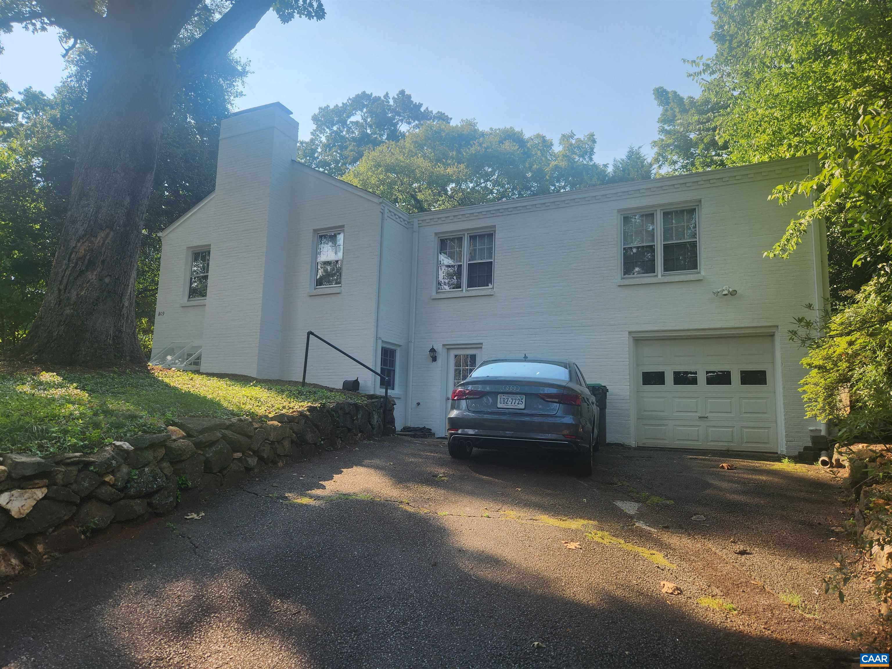 809 CABELL AVE Unit: A and B