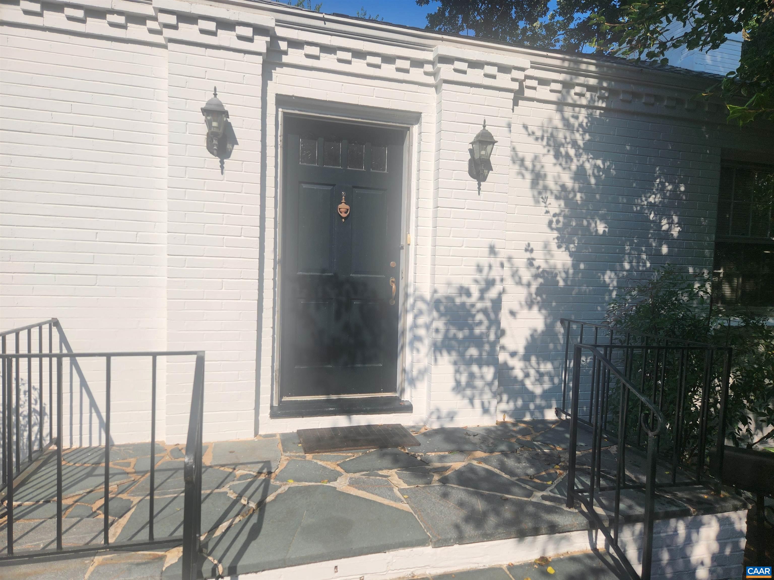 809 CABELL AVE Unit: A and B