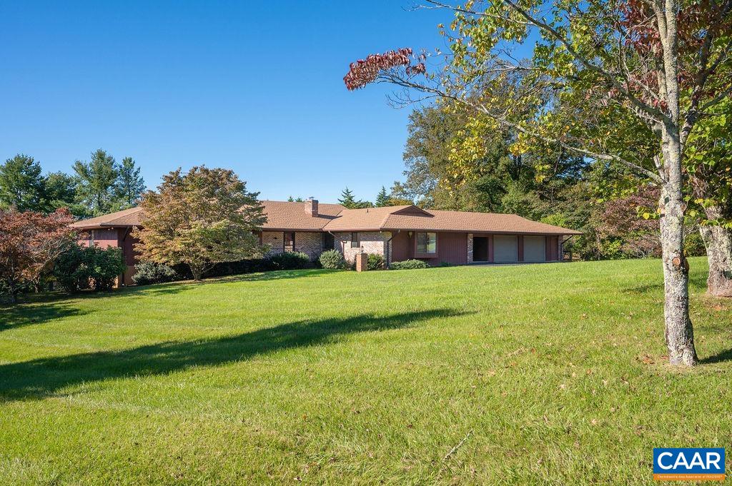 250 JEFFERS DR