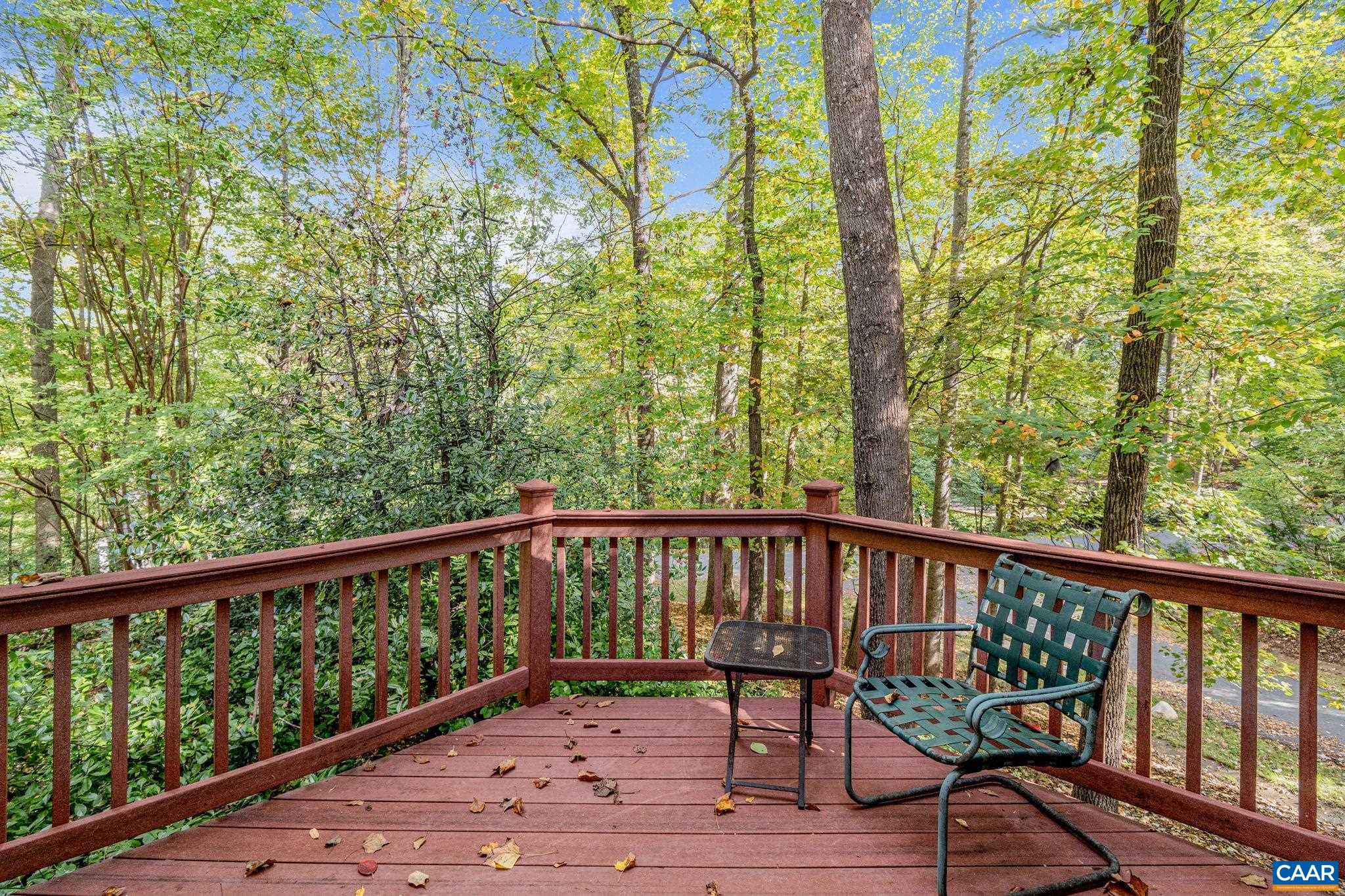 56 HICKORY LN