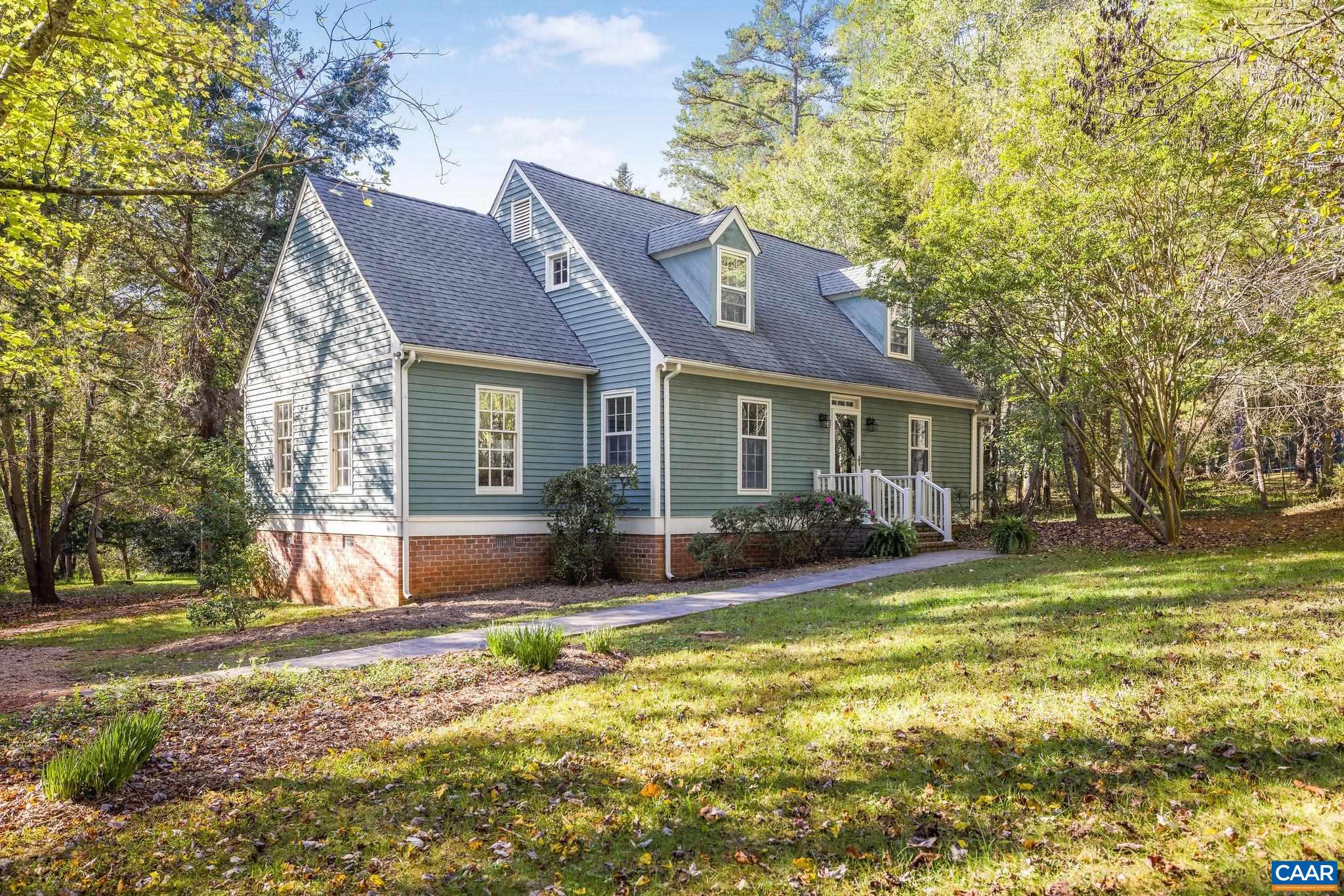 1420 WEST PINES DR
