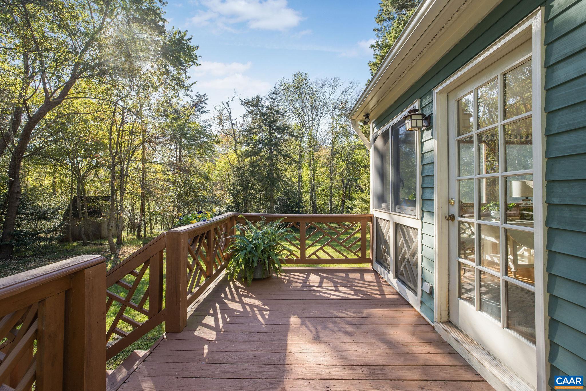 1420 WEST PINES DR